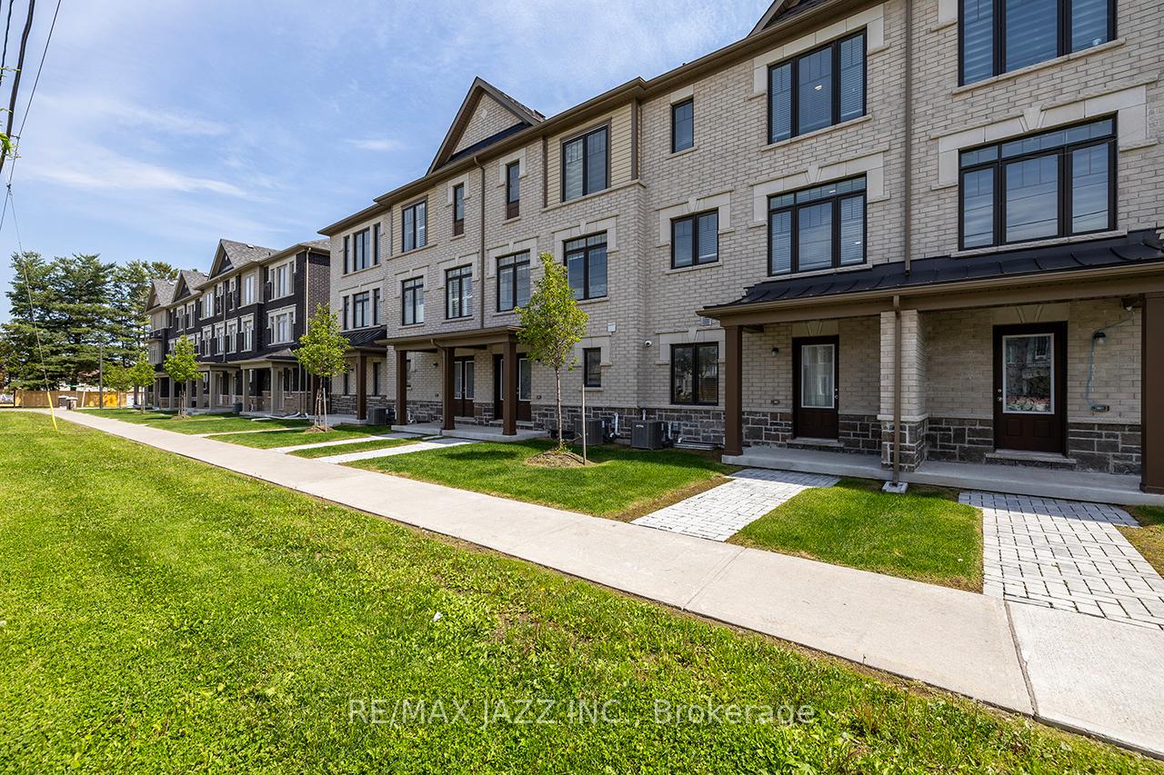 Photo 38 of 74 Ambereen Place, Clarington, Bowmanville — HOMEH