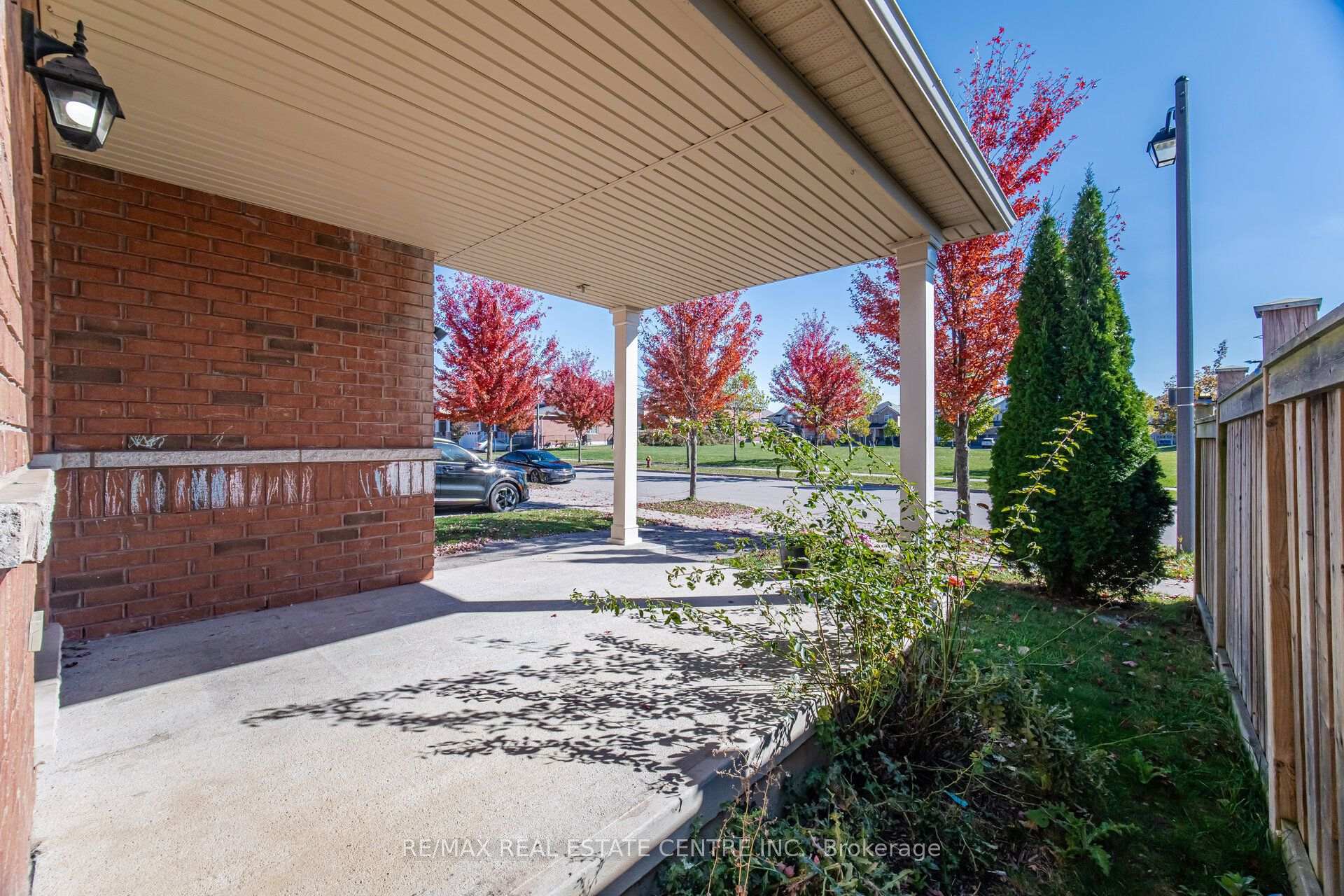 Photo 5 of 1323 Menefy Place, Milton, Beaty — HOMEH