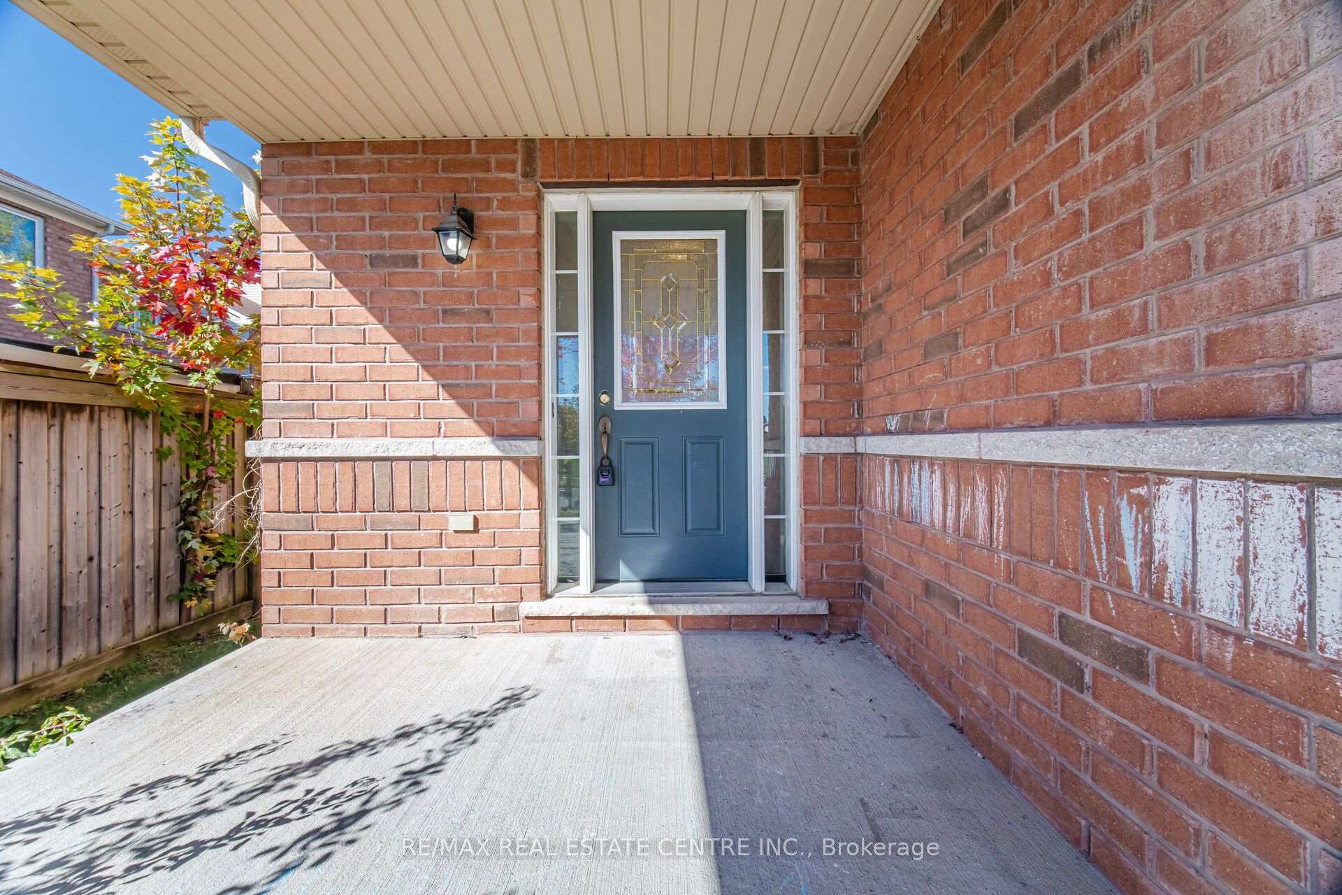 Photo 6 of 1323 Menefy Place, Milton, Beaty — HOMEH