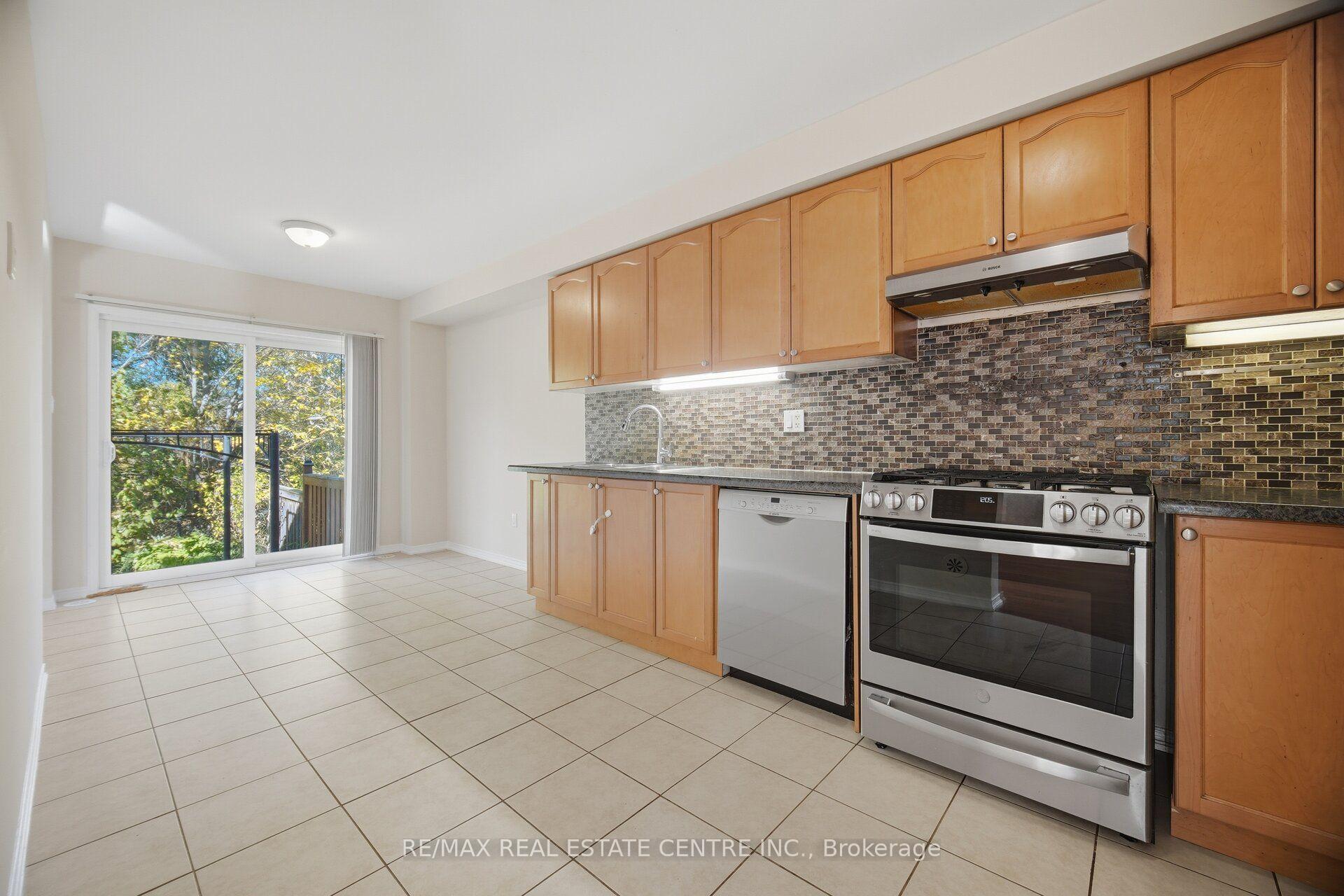 Photo 19 of 1323 Menefy Place, Milton, Beaty — HOMEH