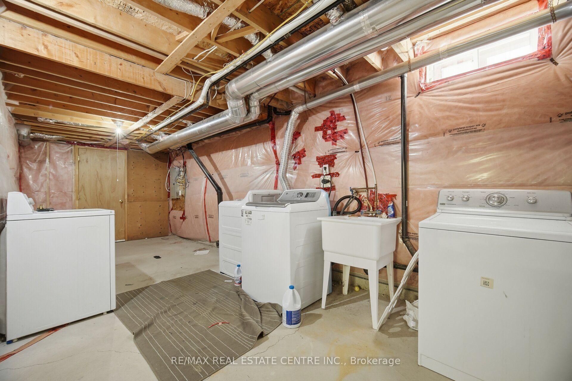 Photo 45 of 1323 Menefy Place, Milton, Beaty — HOMEH