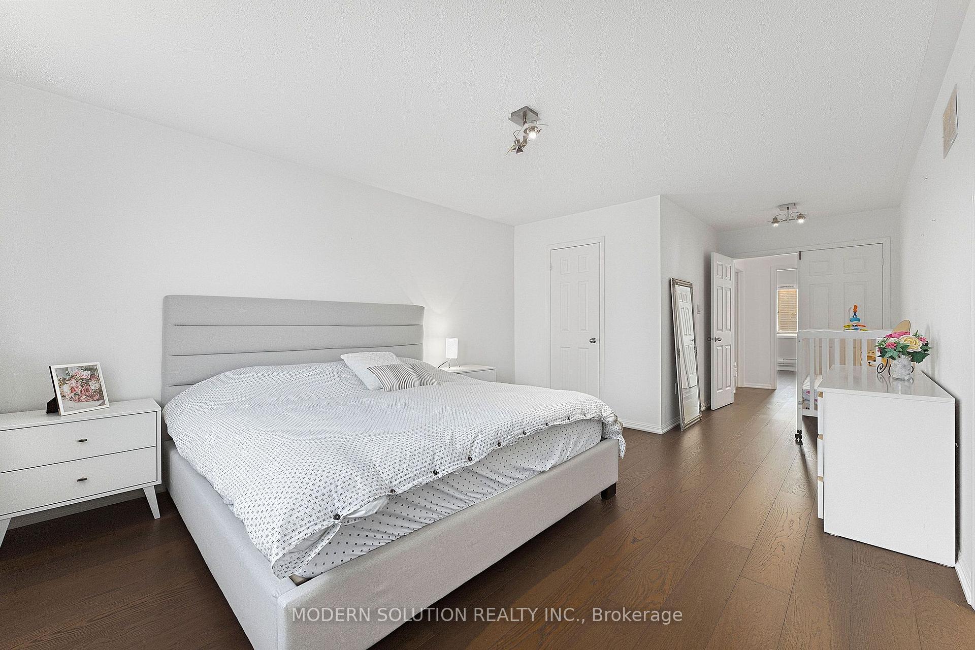 Photo 29 of 5 Woodcote Crescent, Halton Hills, Georgetown — HOMEH