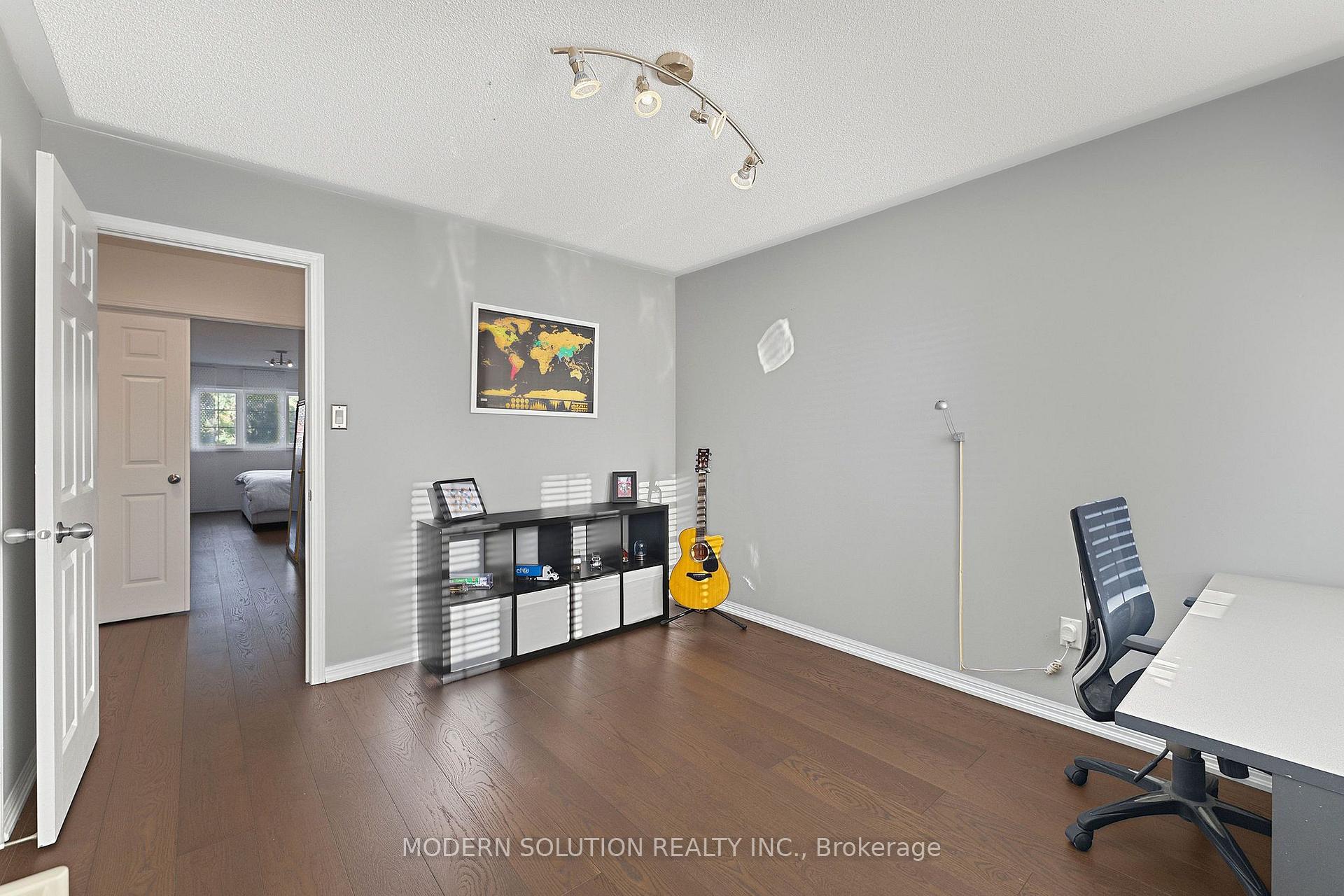 Photo 33 of 5 Woodcote Crescent, Halton Hills, Georgetown — HOMEH