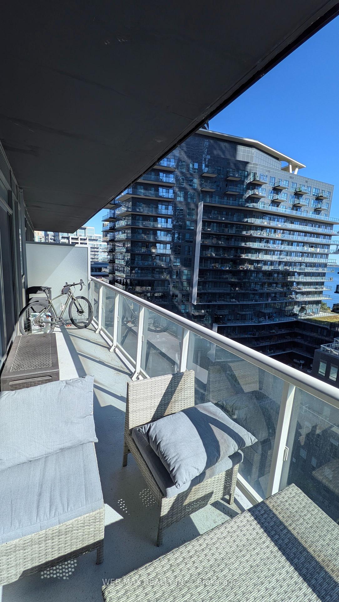 Photo 10 of Unit 903, 56 Annie Craig Drive, Etobicoke, Mimico — HOMEH