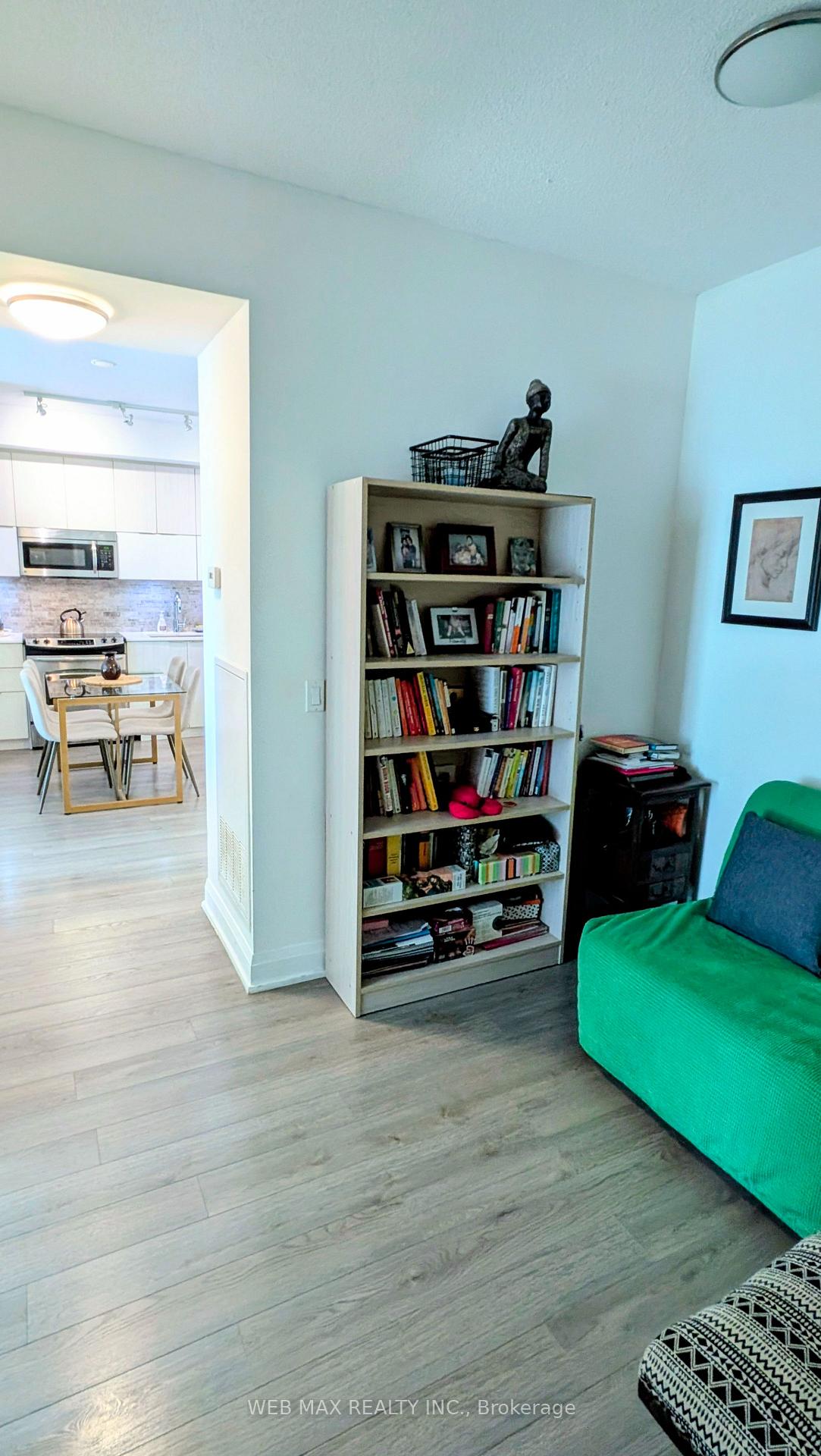 Photo 13 of Unit 903, 56 Annie Craig Drive, Etobicoke, Mimico — HOMEH