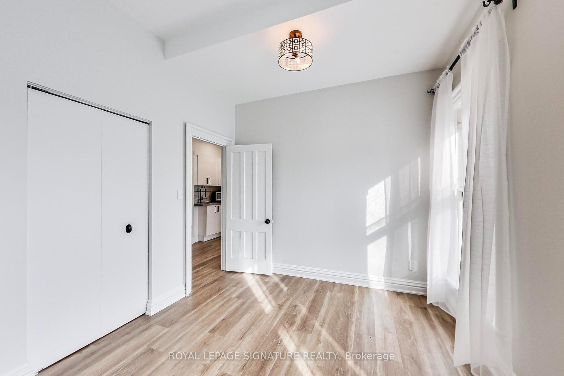 Photo 10 of Unit 2, 102 West Avenue S, Hamilton, Corktown — HOMEH