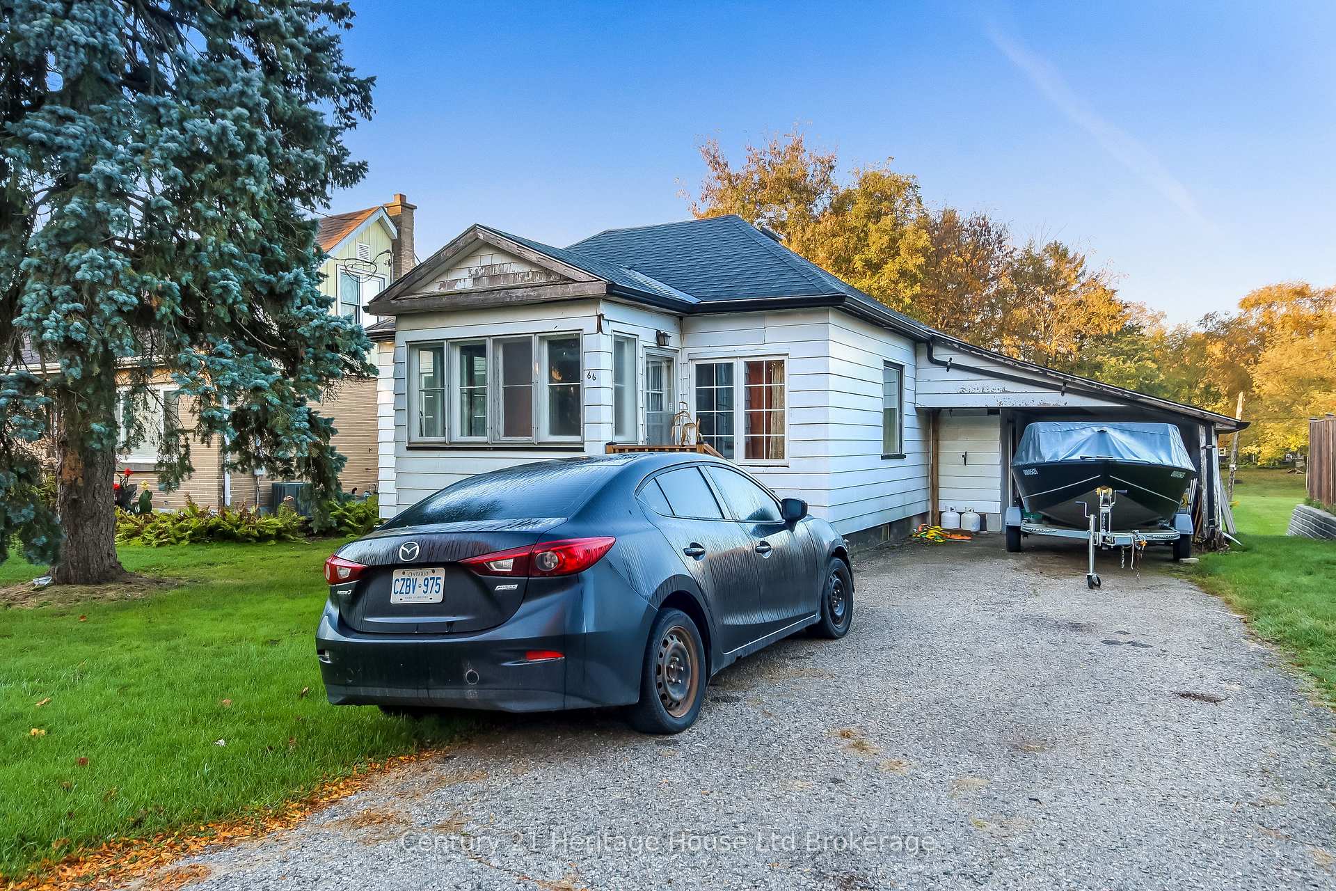 Photo 2 of 66 Bee Street, Woodstock, Woodstock - South — HOMEH