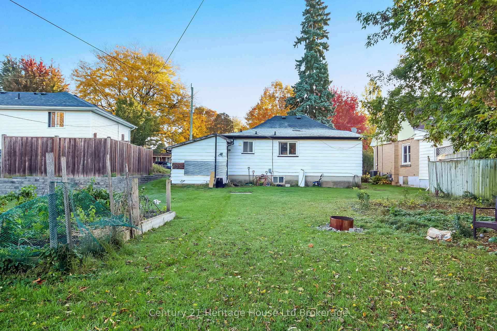 Photo 3 of 66 Bee Street, Woodstock, Woodstock - South — HOMEH