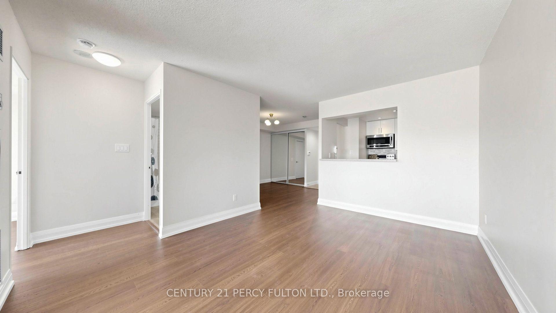 Photo 12 of Unit 2005, 88 Corporate Drive, Scarborough, Woburn — HOMEH