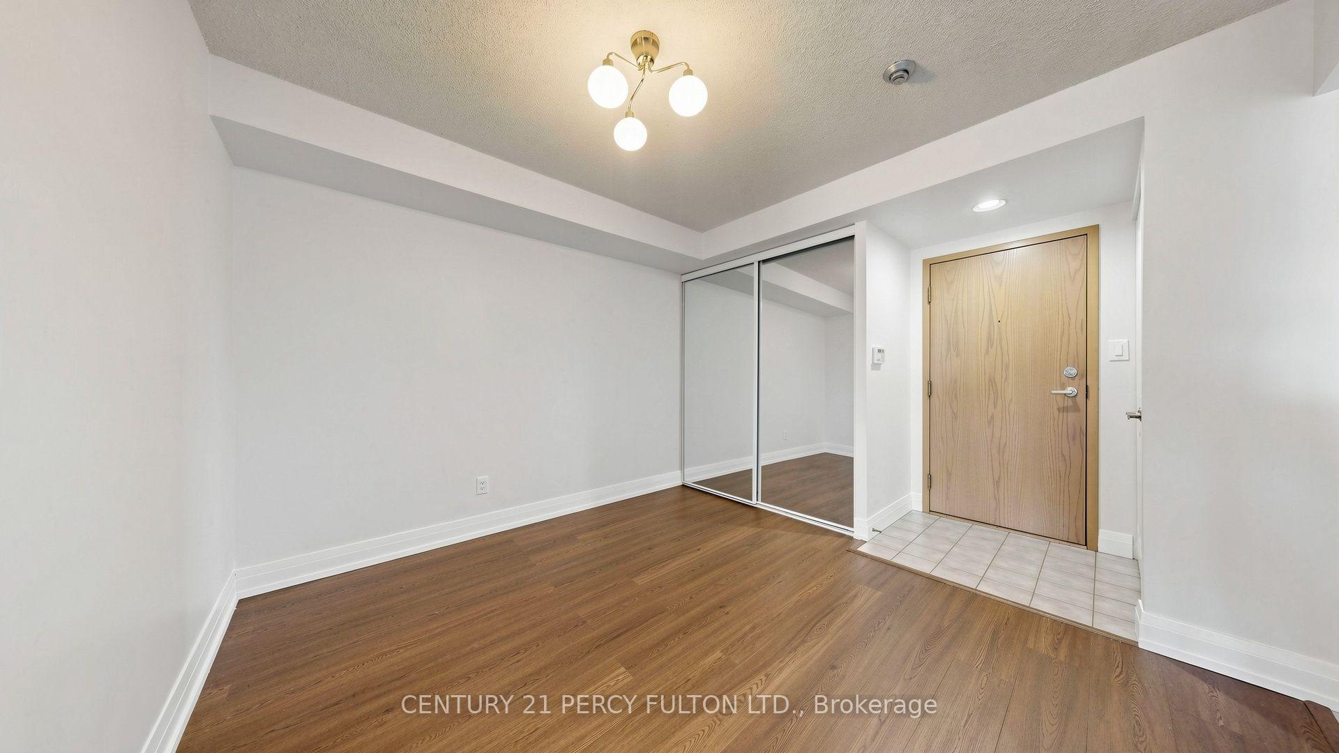 Photo 13 of Unit 2005, 88 Corporate Drive, Scarborough, Woburn — HOMEH