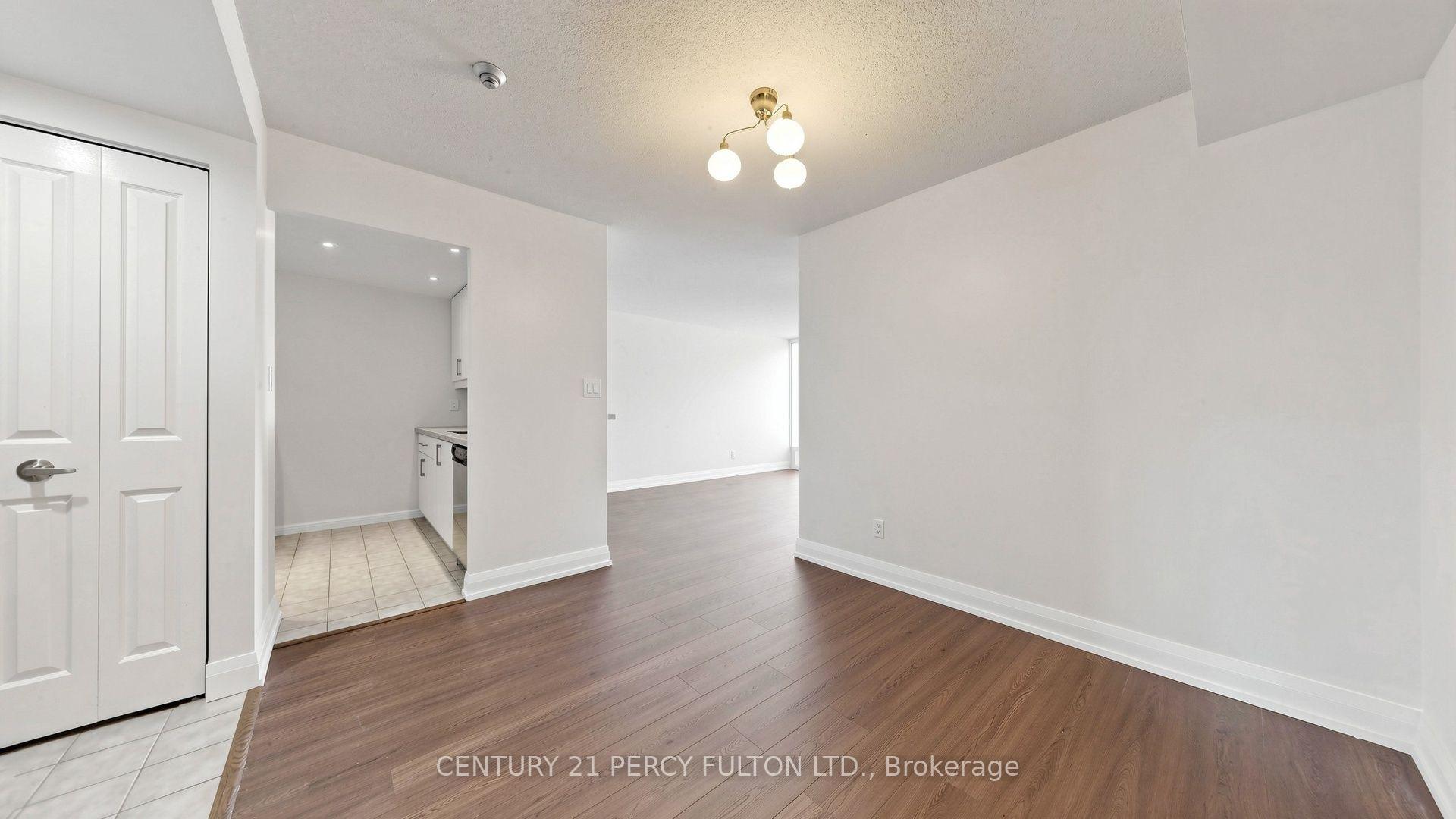 Photo 14 of Unit 2005, 88 Corporate Drive, Scarborough, Woburn — HOMEH