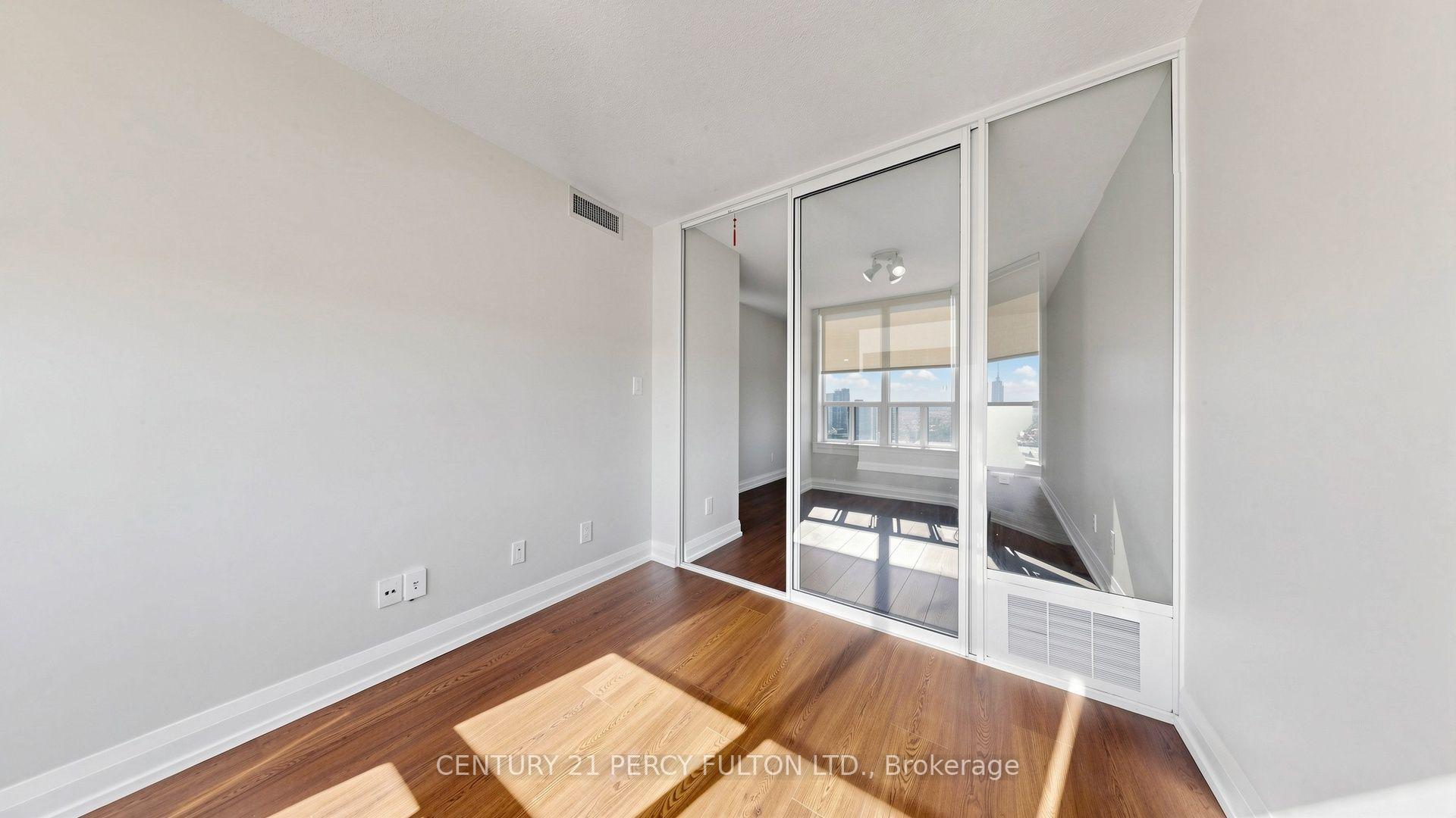 Photo 25 of Unit 2005, 88 Corporate Drive, Scarborough, Woburn — HOMEH