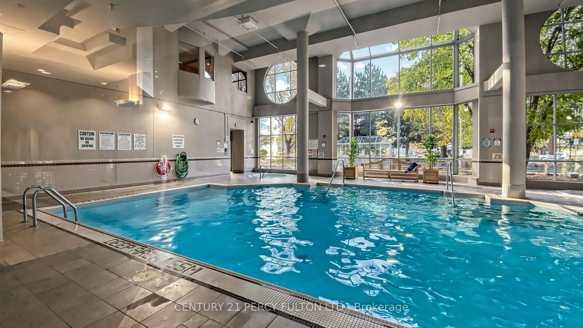 Photo 33 of Unit 2005, 88 Corporate Drive, Scarborough, Woburn — HOMEH