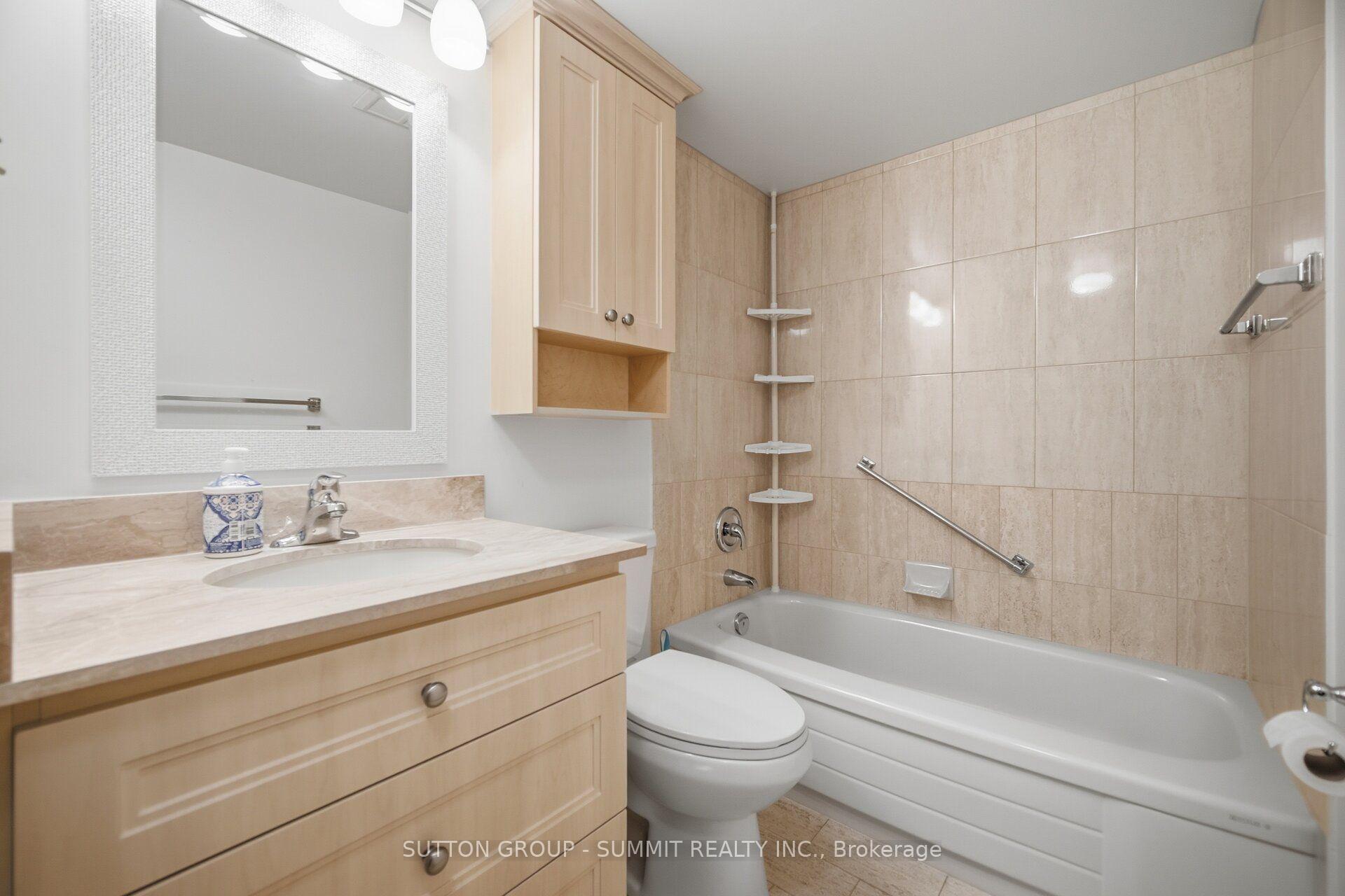 Photo 34 of Unit 911, 20 Cherrytree Drive, Brampton, Fletcher's Creek South — HOMEH