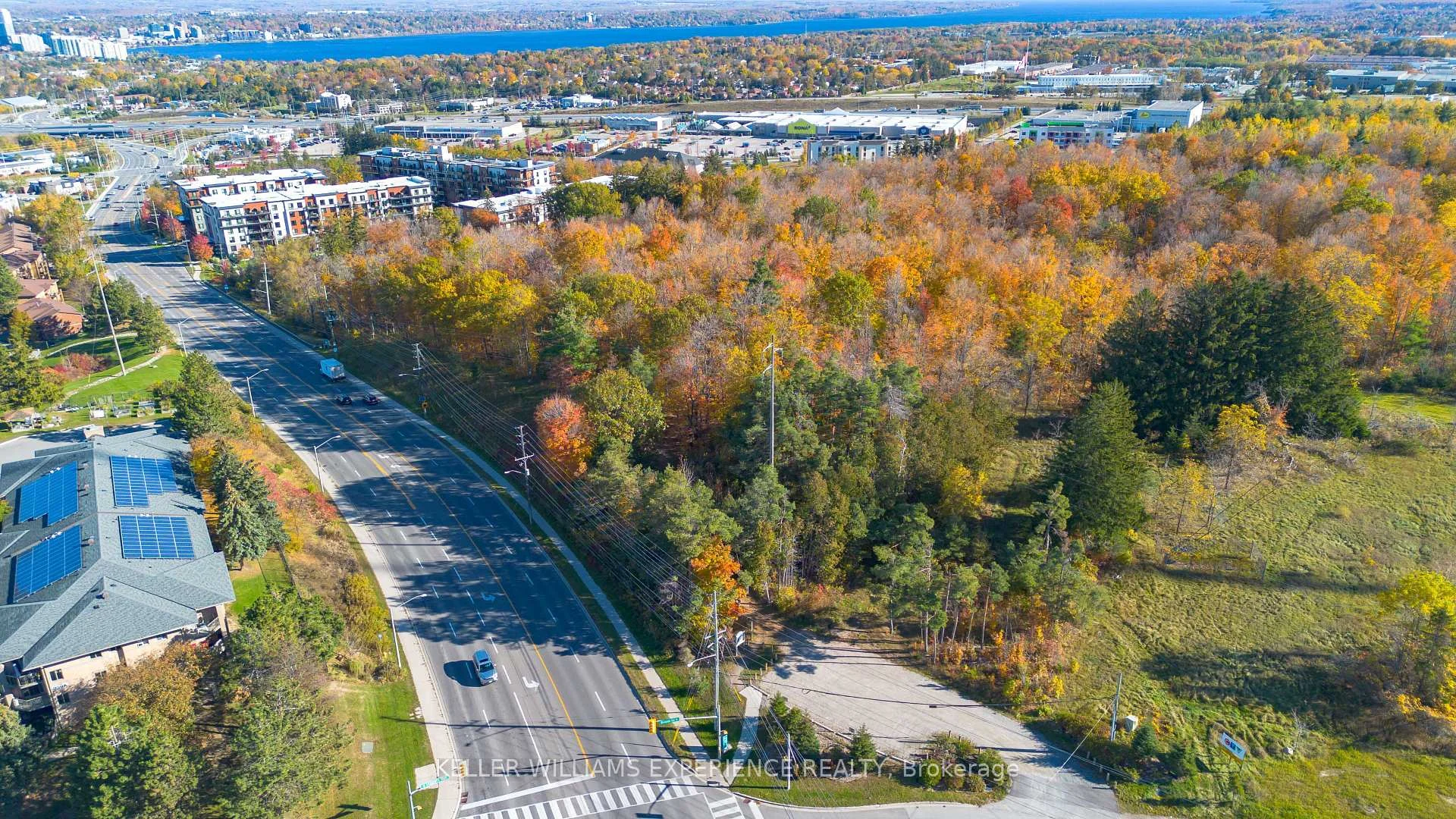 Photo 26 of Unit 113, 302 Essa Road, Barrie, 400 West — HOMEH