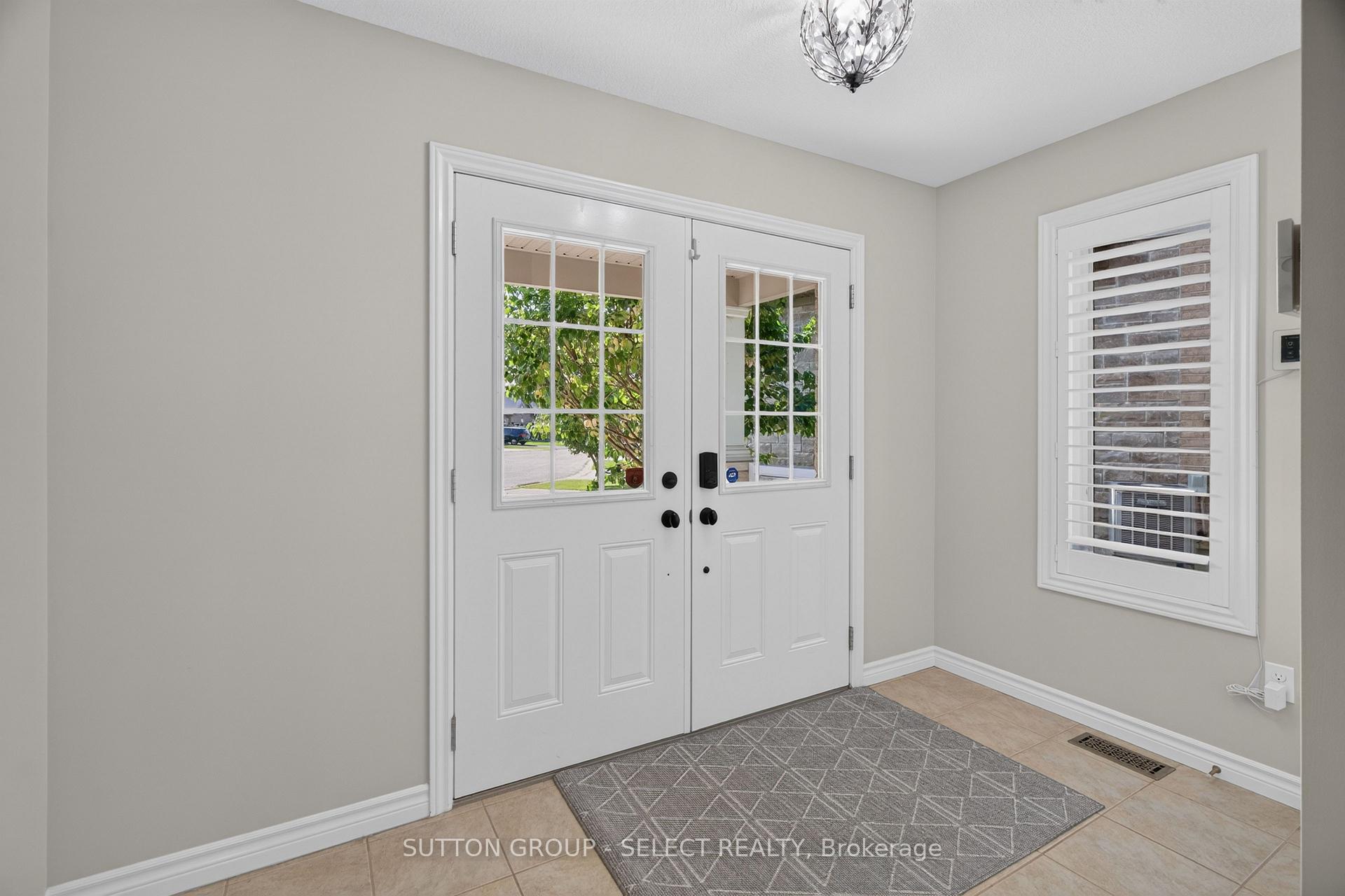 Photo 4 of 713 Silverfox Place, London, North S — HOMEH