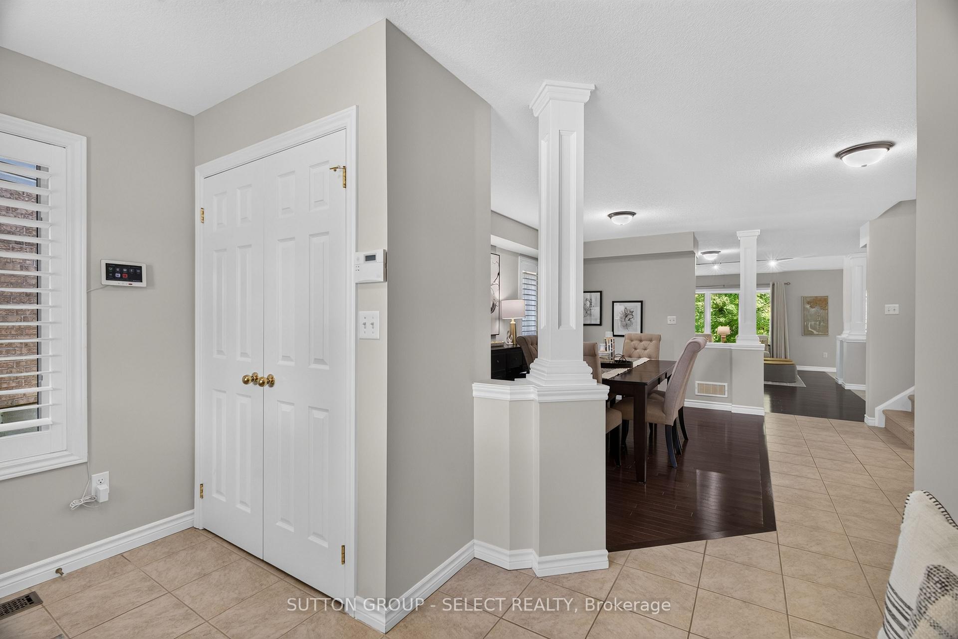 Photo 5 of 713 Silverfox Place, London, North S — HOMEH