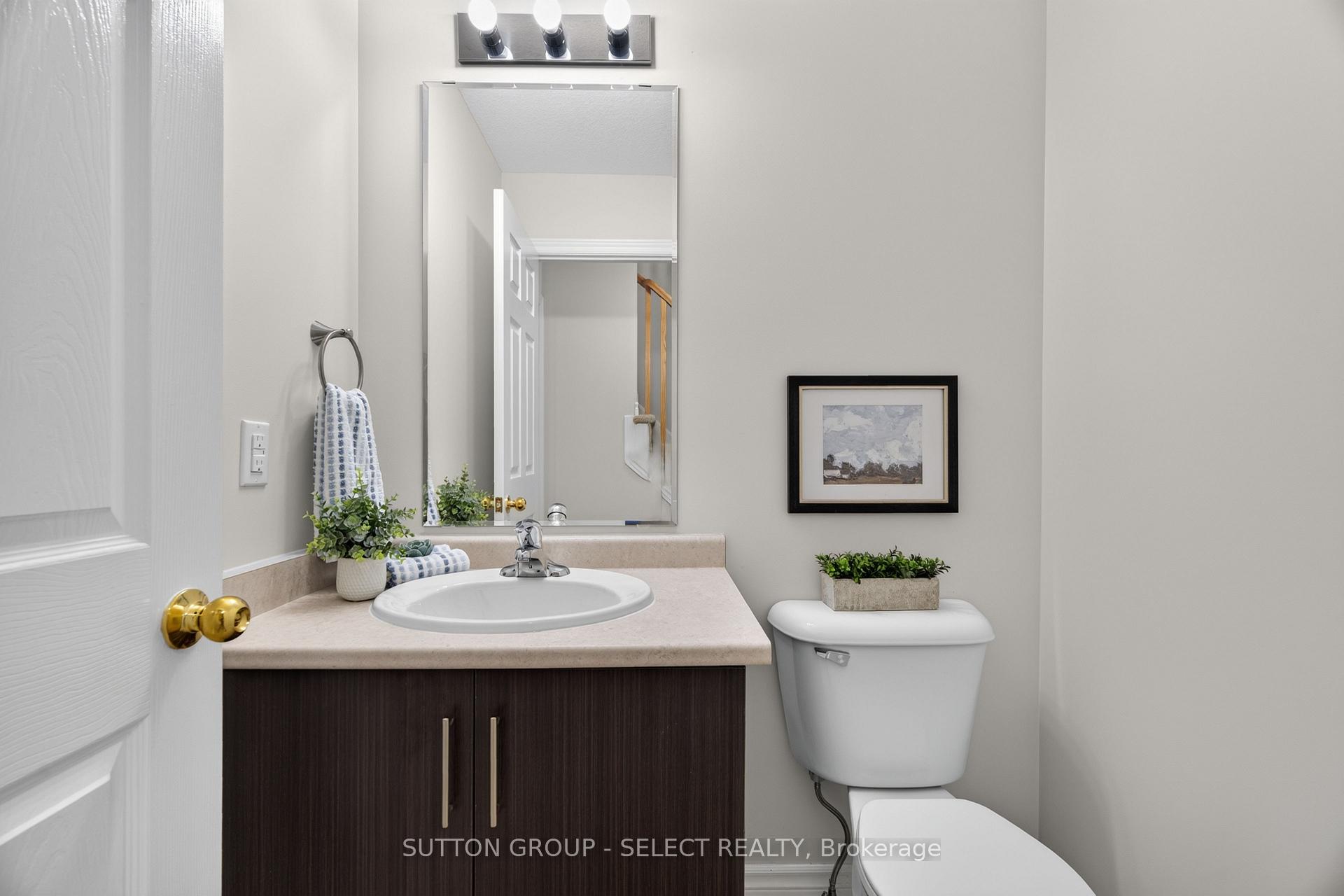 Photo 19 of 713 Silverfox Place, London, North S — HOMEH
