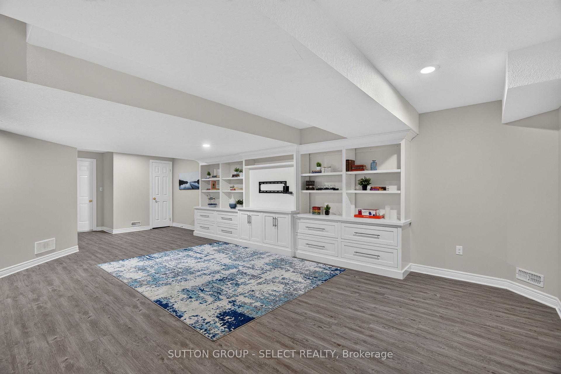 Photo 35 of 713 Silverfox Place, London, North S — HOMEH