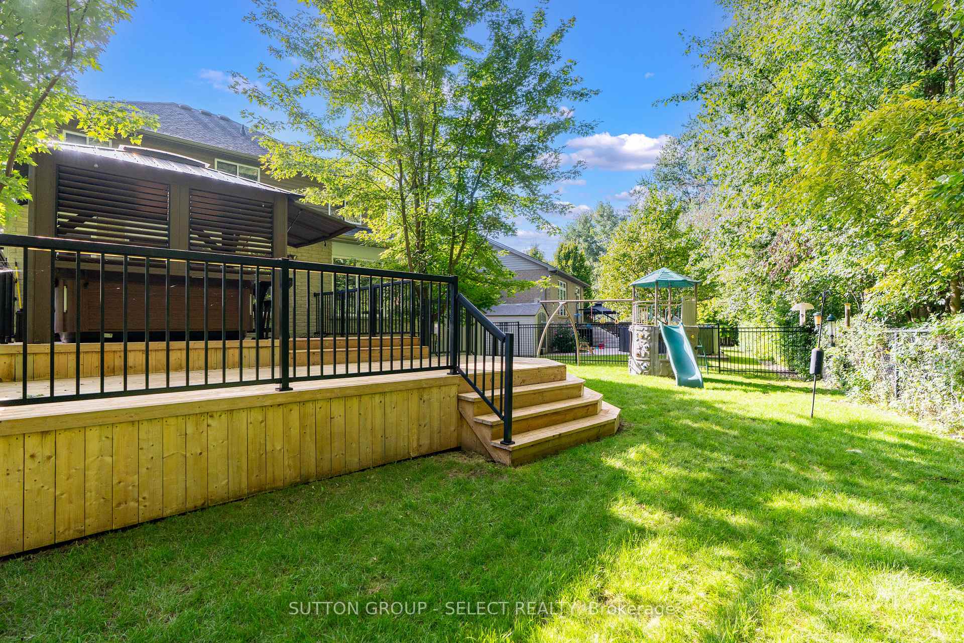 Photo 43 of 713 Silverfox Place, London, North S — HOMEH
