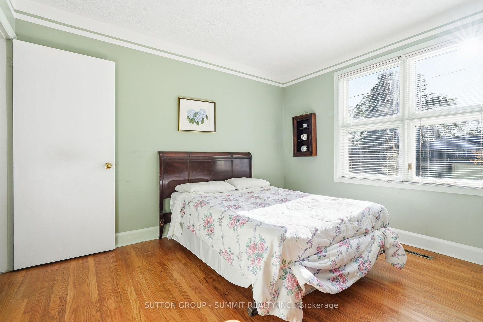 Photo 17 of 2117 Maplewood Drive, Burlington, Brant — HOMEH