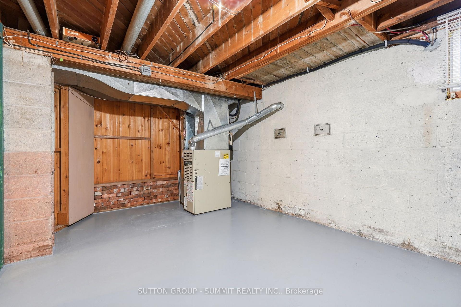 Photo 29 of 2117 Maplewood Drive, Burlington, Brant — HOMEH