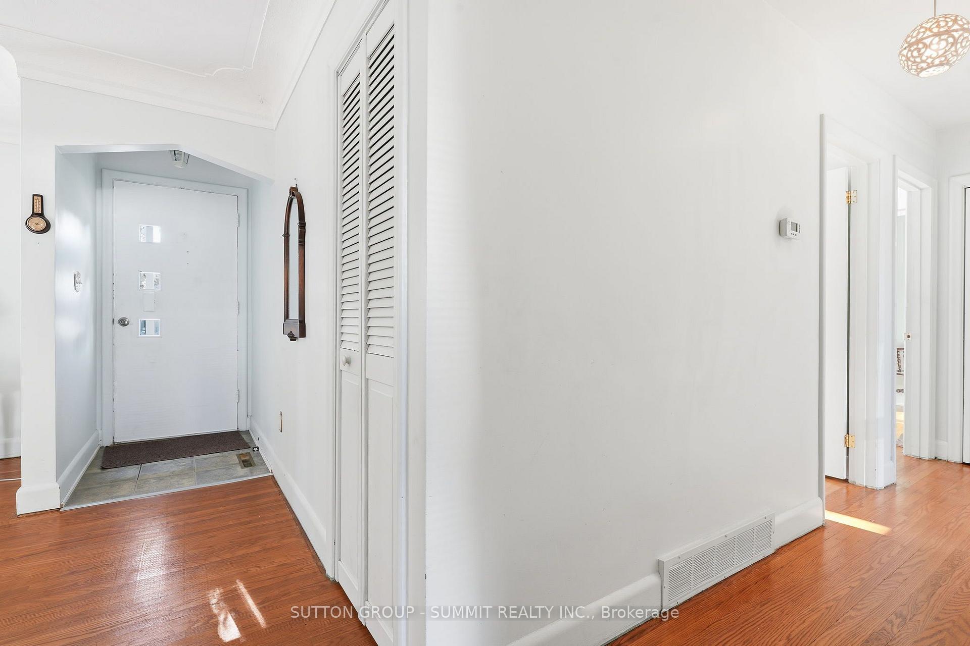 Photo 24 of 2117 Maplewood Drive, Burlington, Brant — HOMEH