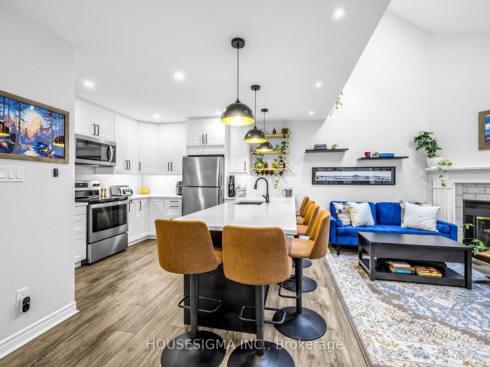 Photo 6 of Unit 17, 935 King Road, Burlington, LaSalle — HOMEH