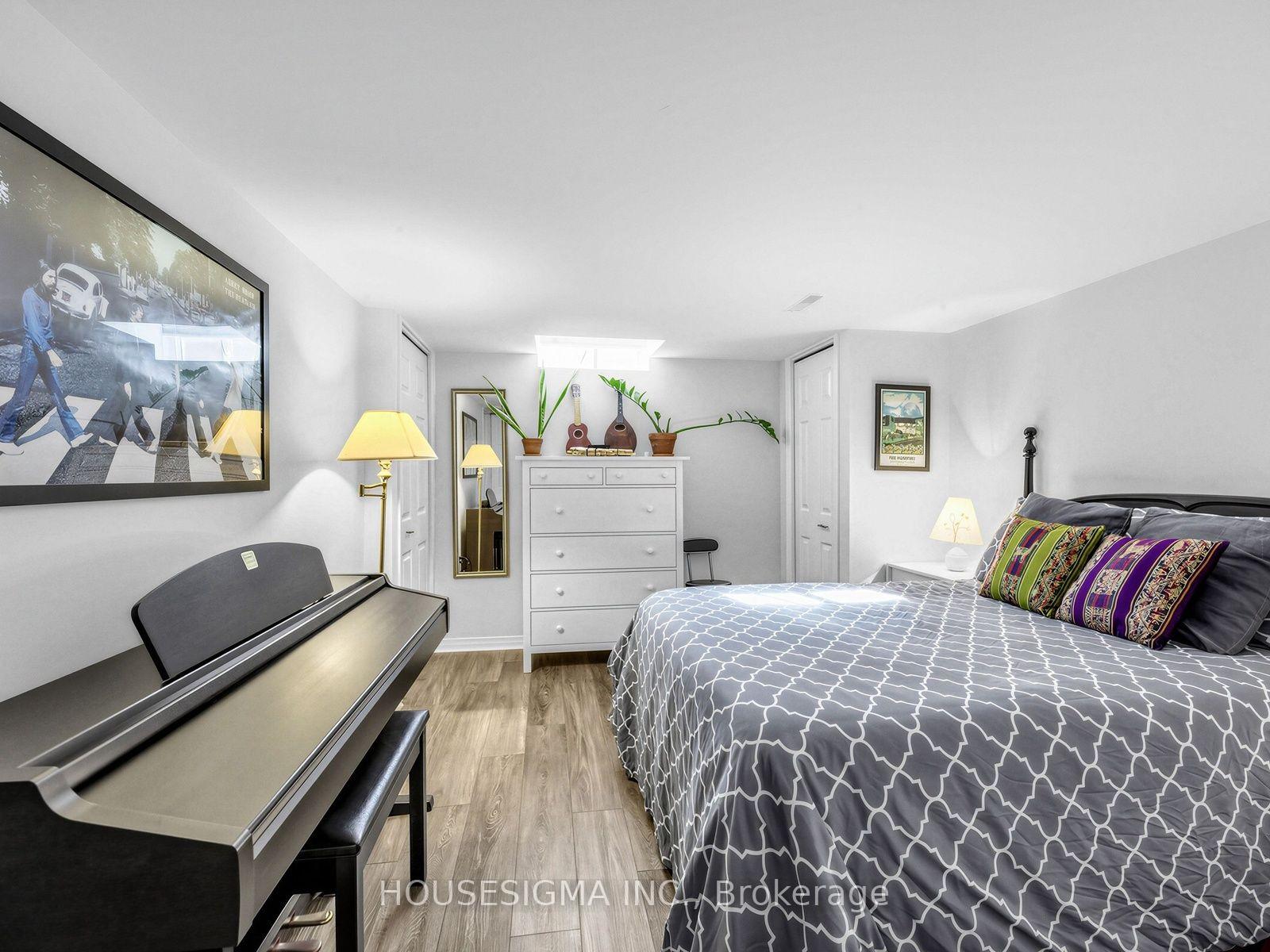 Photo 22 of Unit 17, 935 King Road, Burlington, LaSalle — HOMEH