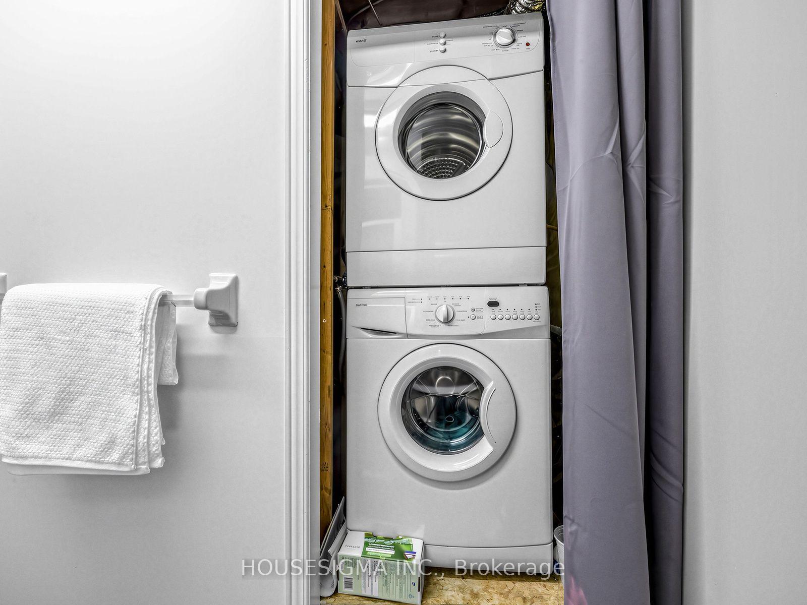Photo 24 of Unit 17, 935 King Road, Burlington, LaSalle — HOMEH