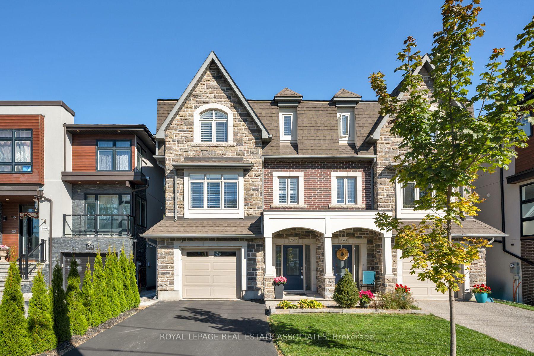Photo 2 of 1067 Shaw Drive, Mississauga, Lakeview — HOMEH