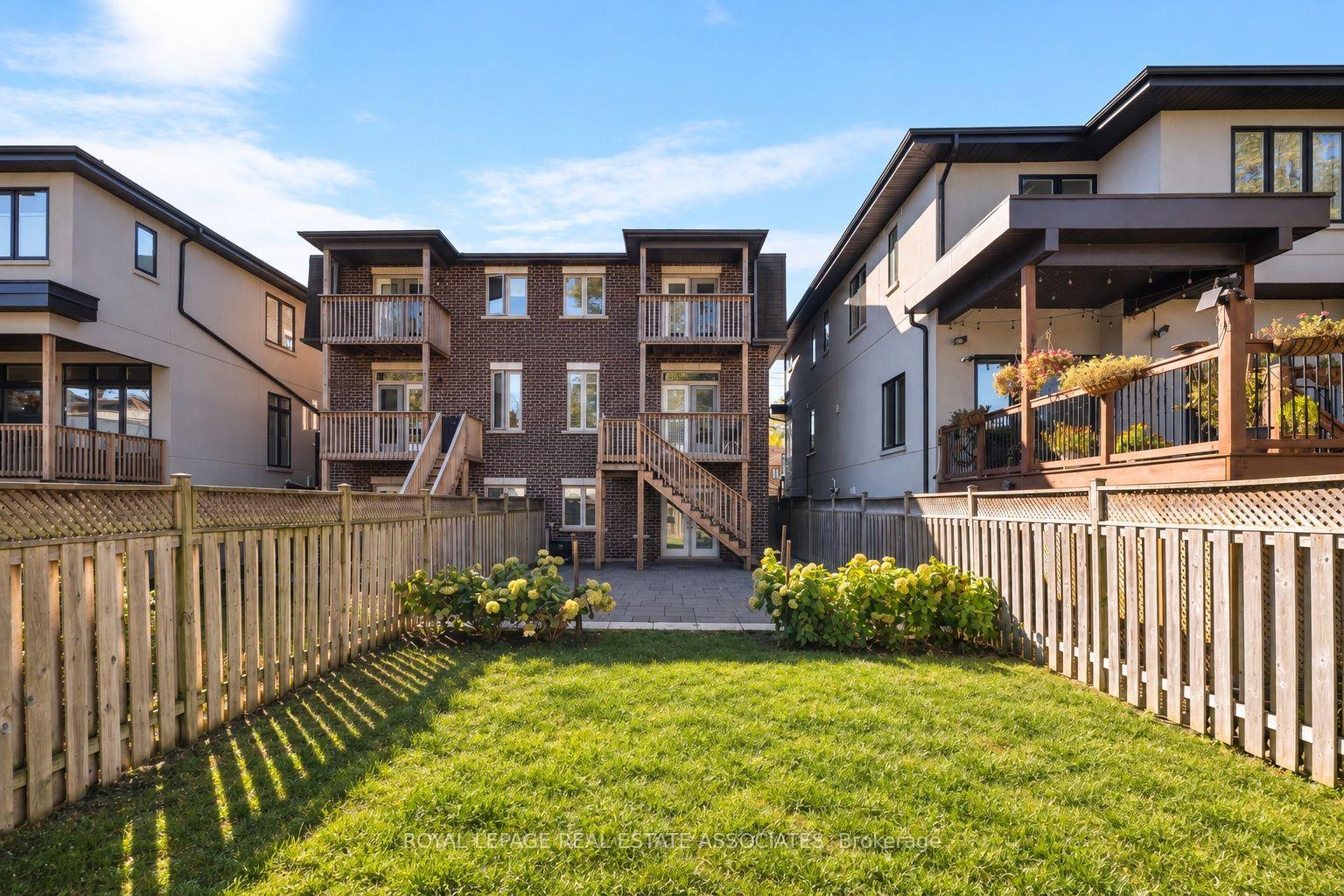 Photo 46 of 1067 Shaw Drive, Mississauga, Lakeview — HOMEH