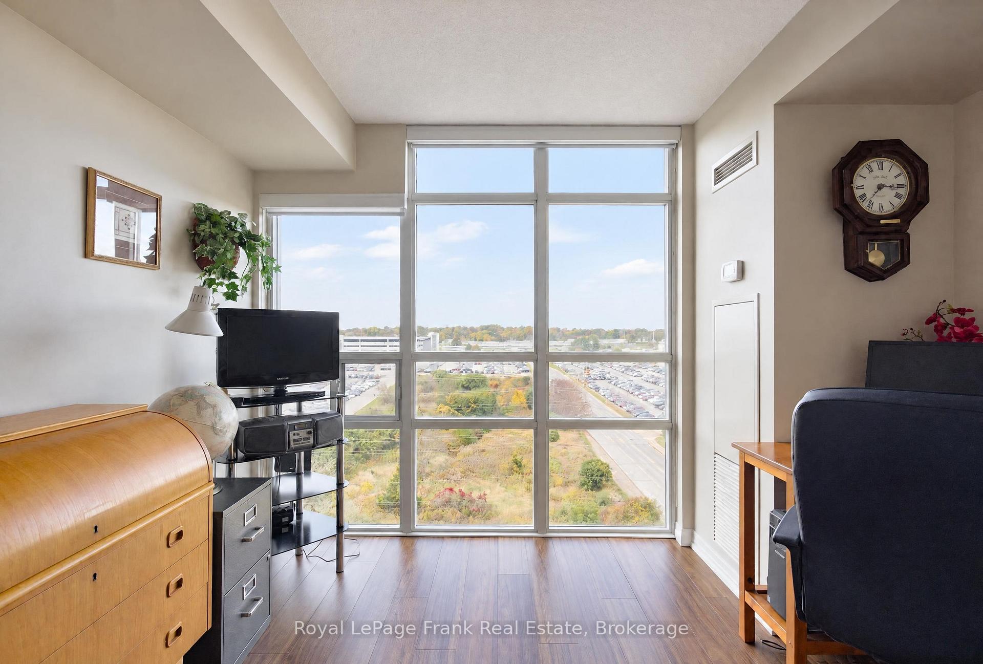 Photo 19 of Unit 904, 1600 Charles Street, Whitby, Port Whitby — HOMEH