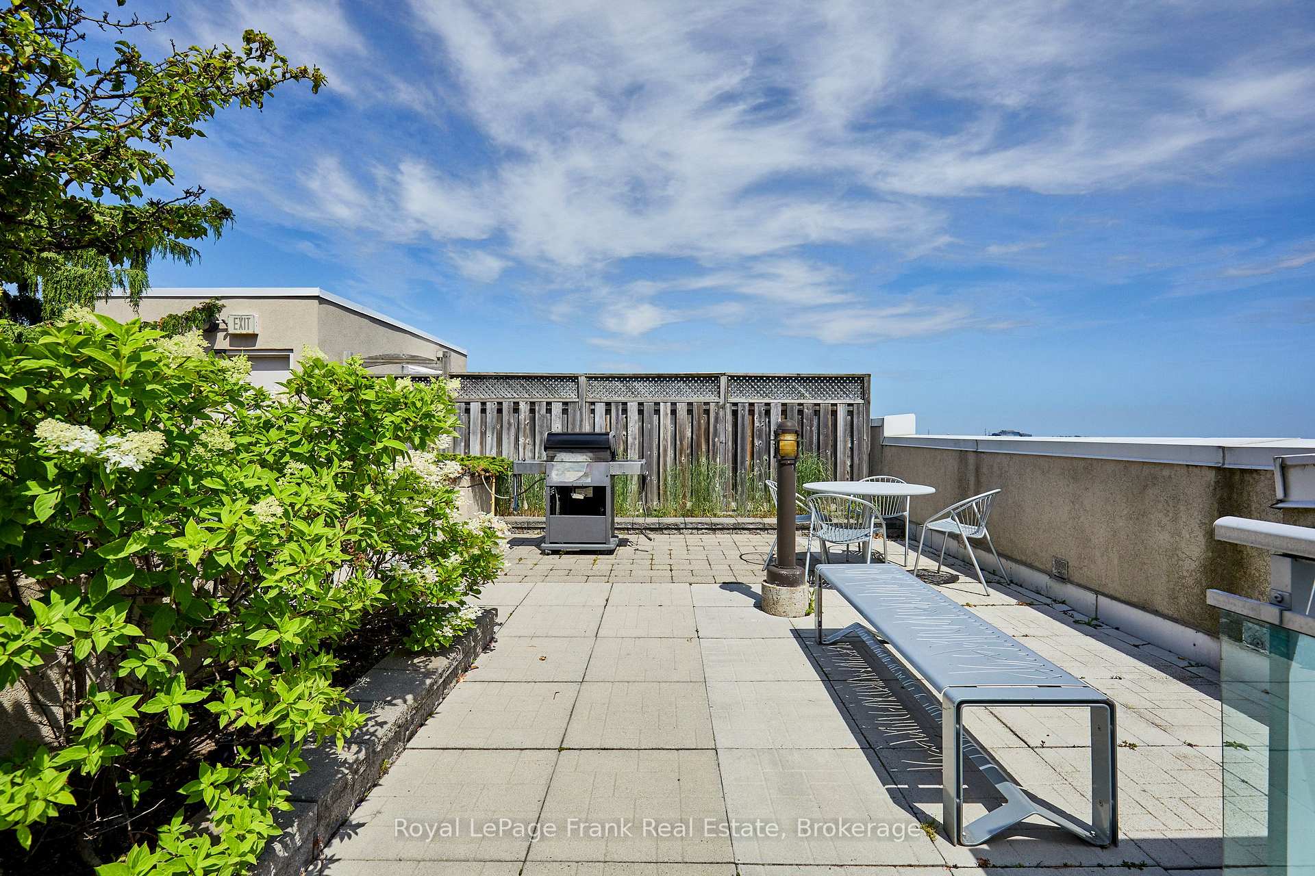 Photo 28 of Unit 904, 1600 Charles Street, Whitby, Port Whitby — HOMEH