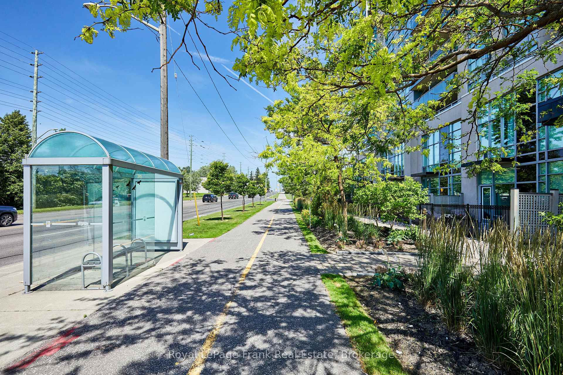 Photo 42 of Unit 904, 1600 Charles Street, Whitby, Port Whitby — HOMEH