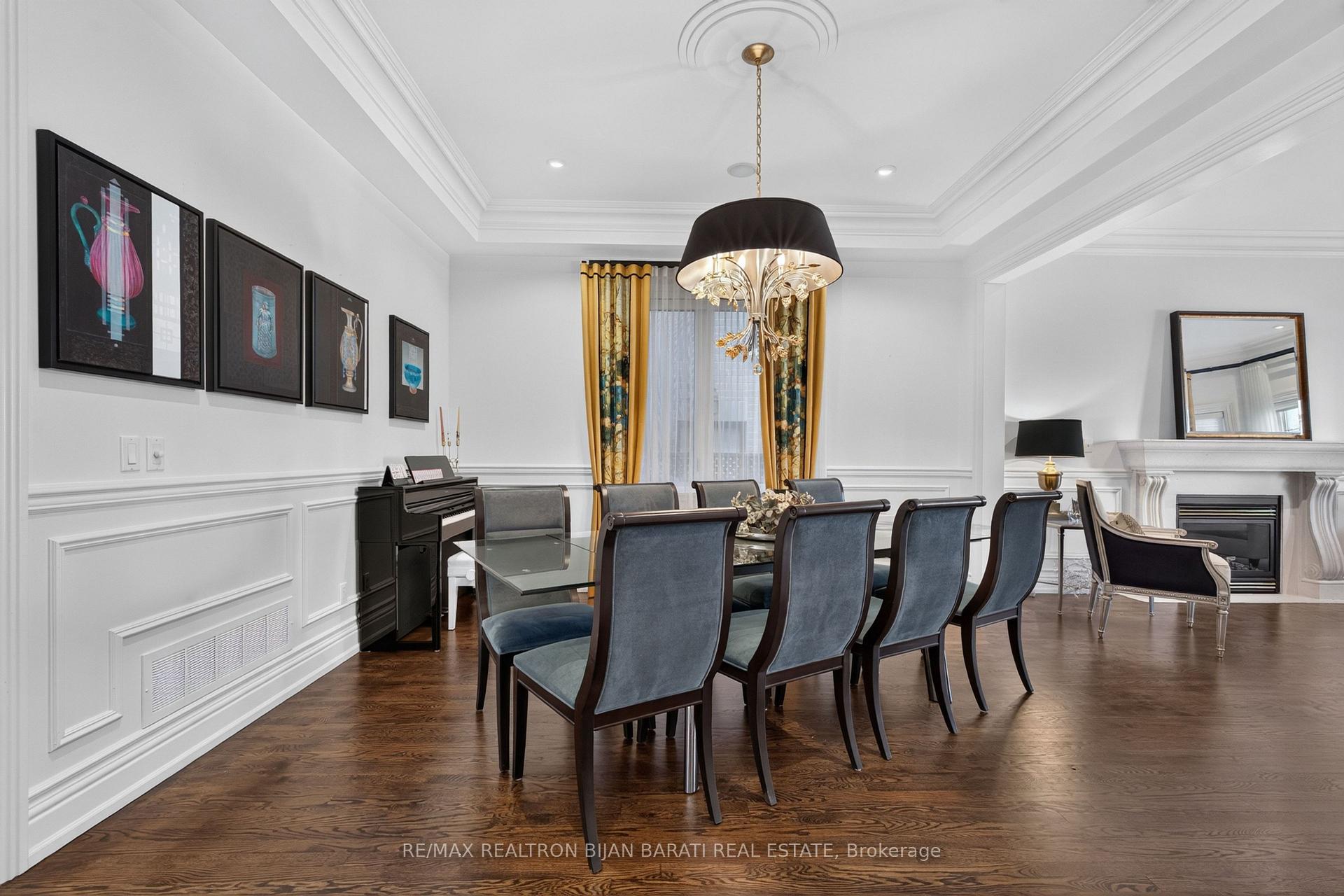 Photo 5 of 397 Hillcrest Avenue, North York, Willowdale East — HOMEH