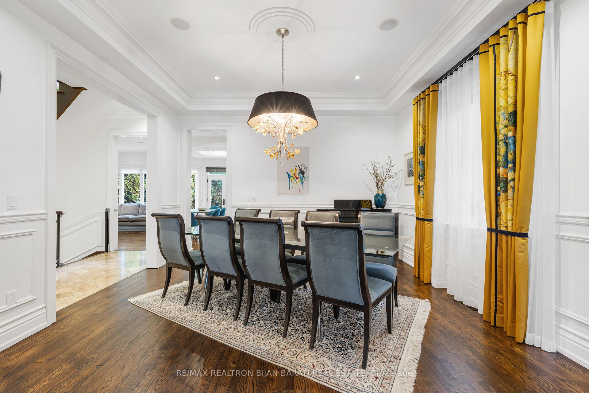 Photo 6 of 397 Hillcrest Avenue, North York, Willowdale East — HOMEH
