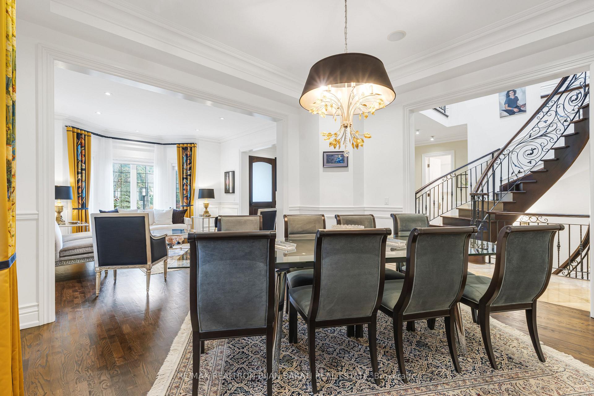 Photo 7 of 397 Hillcrest Avenue, North York, Willowdale East — HOMEH
