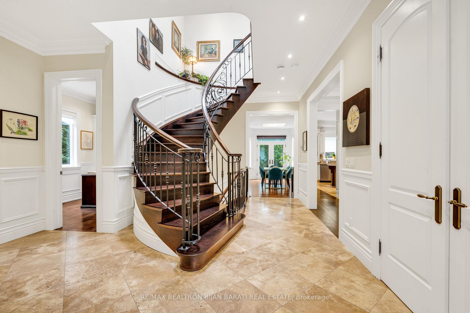 Photo 9 of 397 Hillcrest Avenue, North York, Willowdale East — HOMEH
