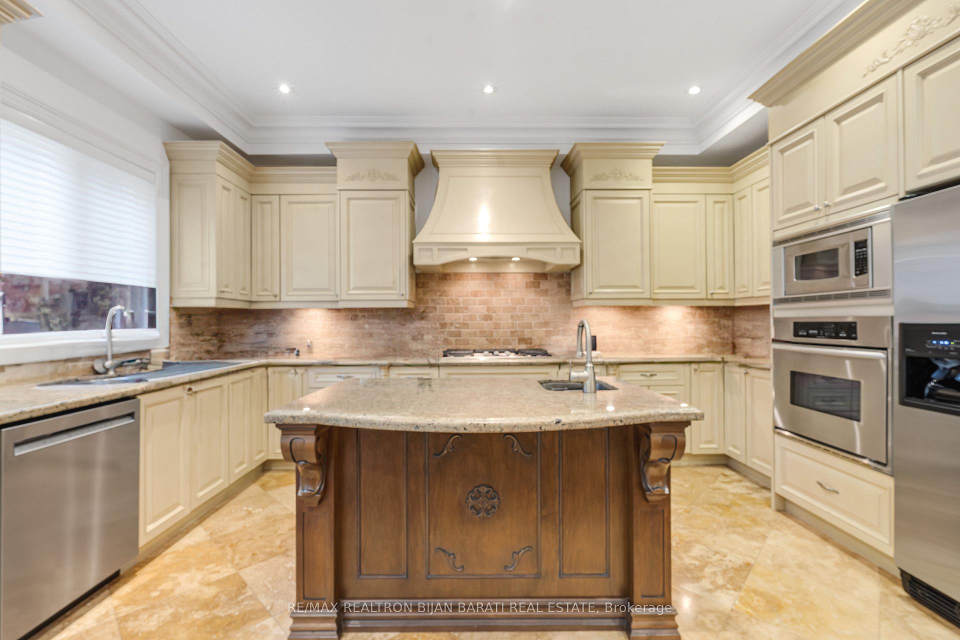 Photo 14 of 397 Hillcrest Avenue, North York, Willowdale East — HOMEH