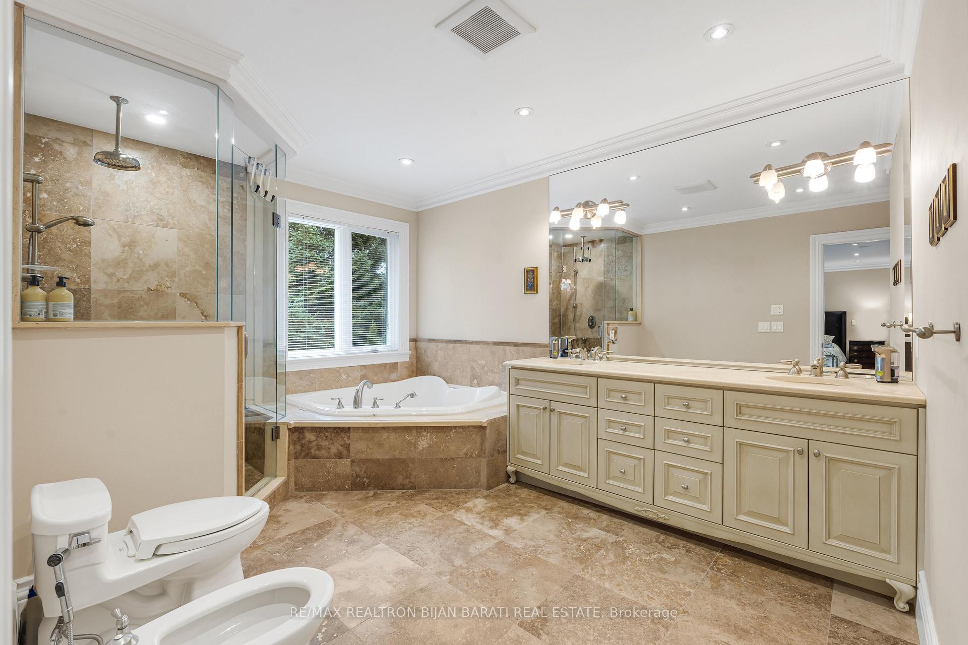 Photo 26 of 397 Hillcrest Avenue, North York, Willowdale East — HOMEH
