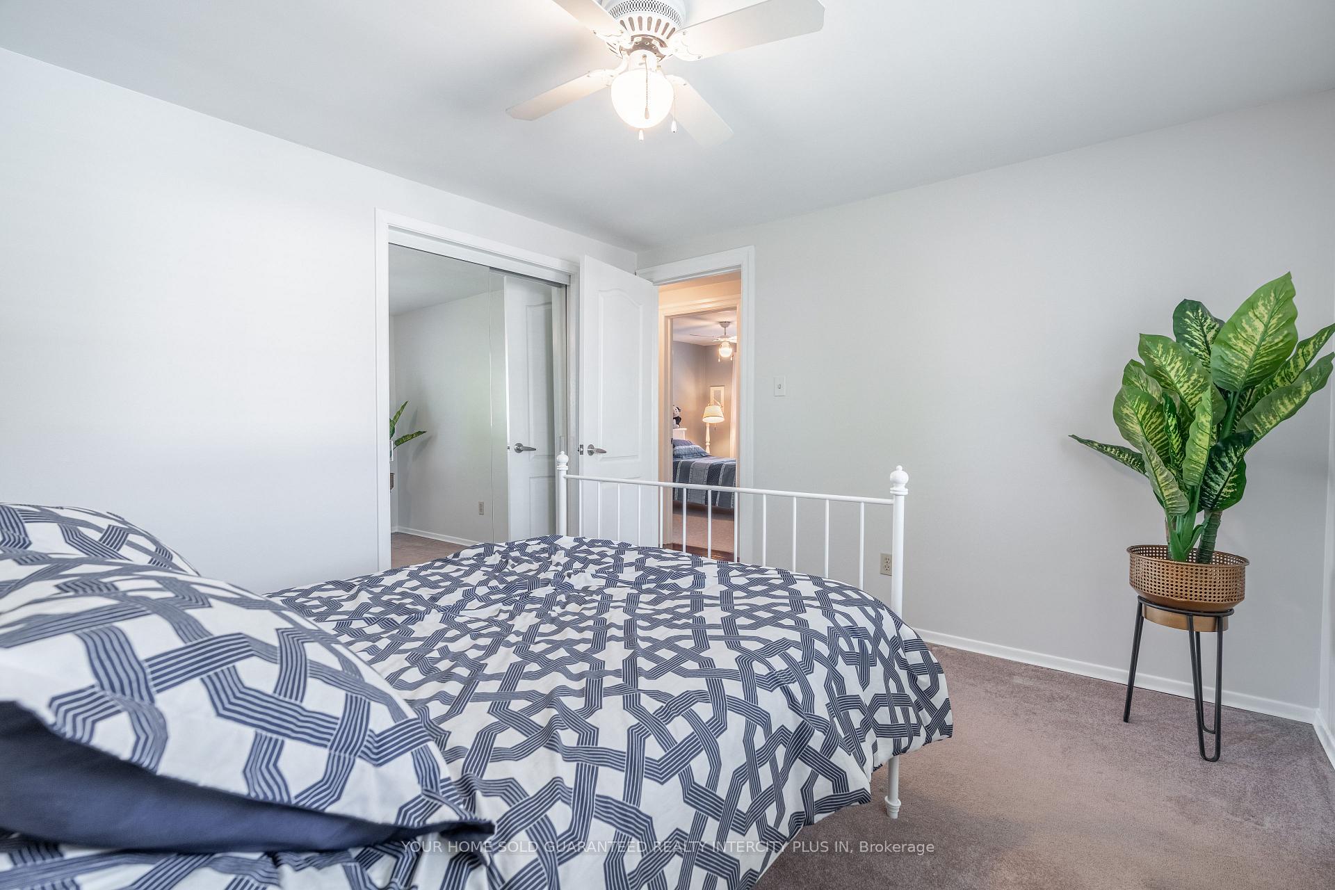 Photo 10 of 130 Burrwood Drive, Hamilton, Rolston — HOMEH