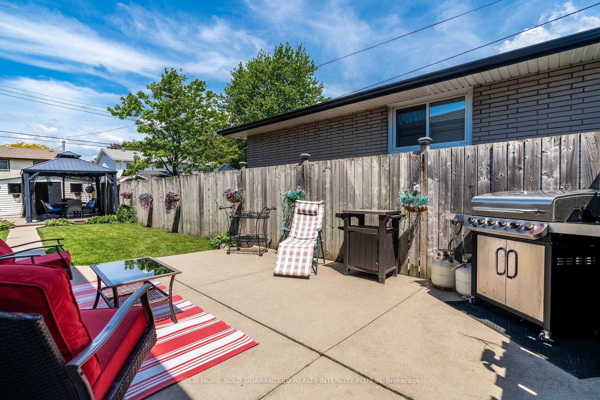 Photo 18 of 130 Burrwood Drive, Hamilton, Rolston — HOMEH