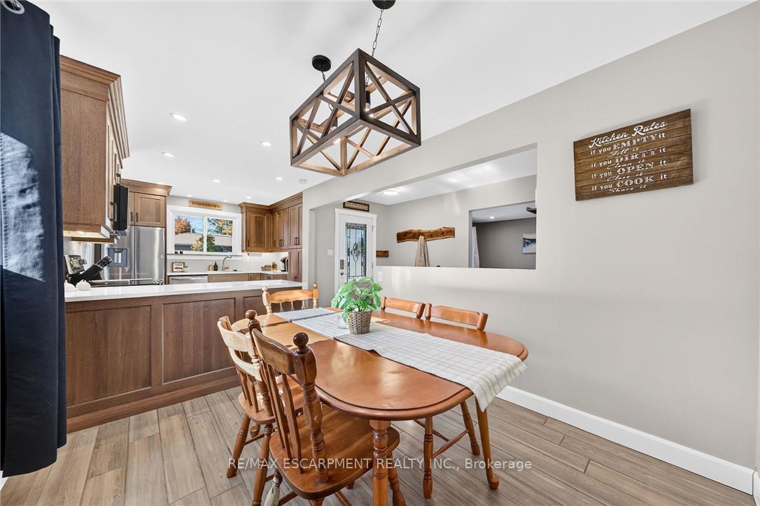 Photo 9 of 225 Maccrae Drive, Haldimand — HOMEH