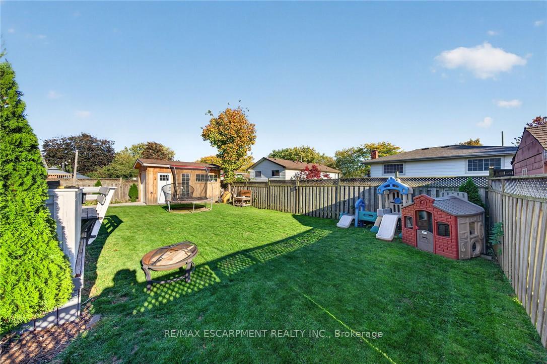 Photo 40 of 225 Maccrae Drive, Haldimand — HOMEH