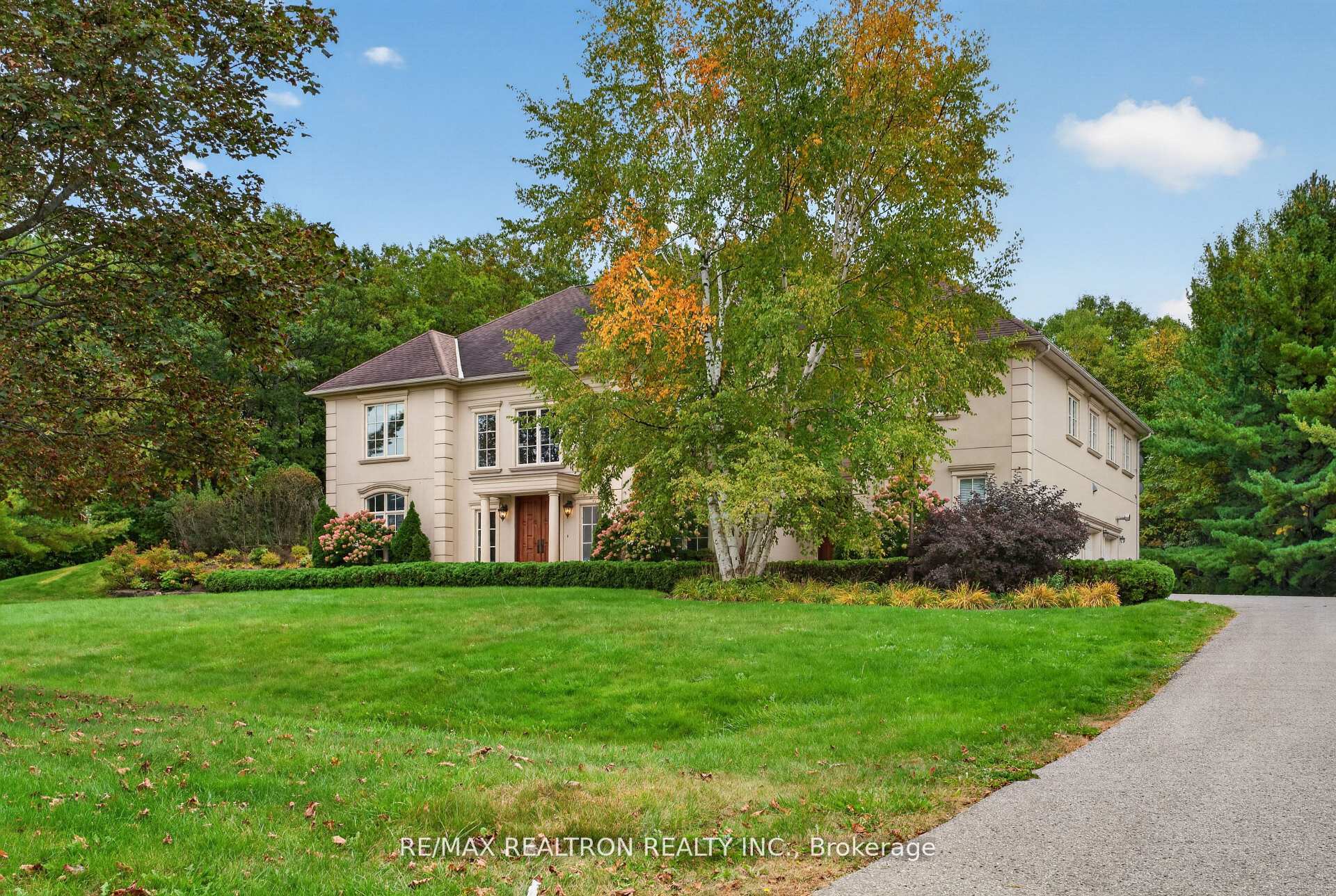 Photo 5 of 65 Kingswood Drive, King, Rural King — HOMEH