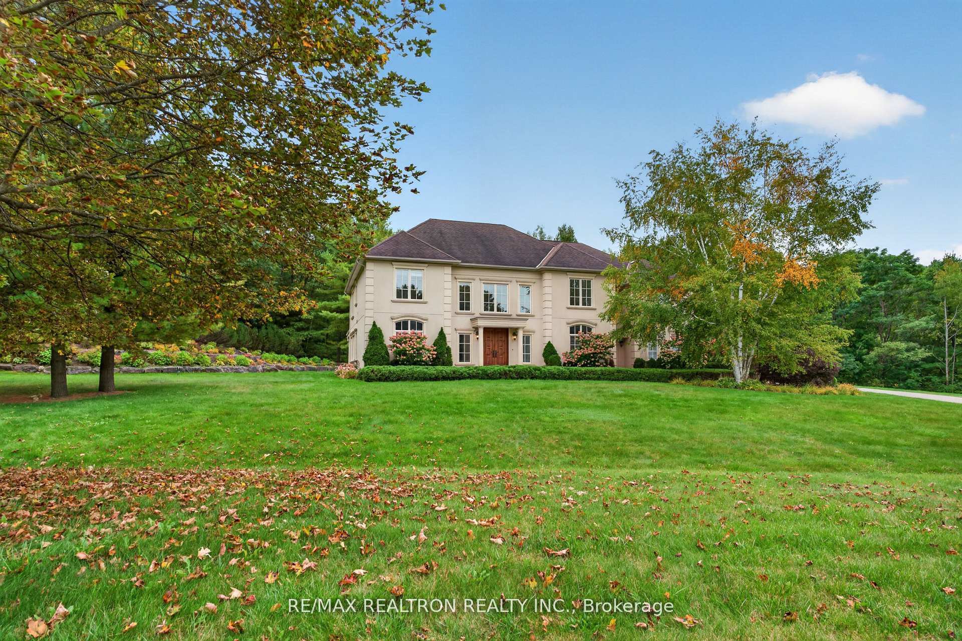 Photo 7 of 65 Kingswood Drive, King, Rural King — HOMEH