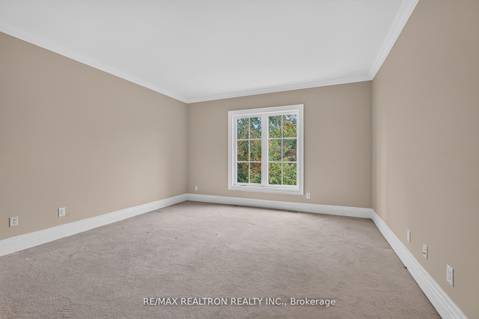 Photo 36 of 65 Kingswood Drive, King, Rural King — HOMEH