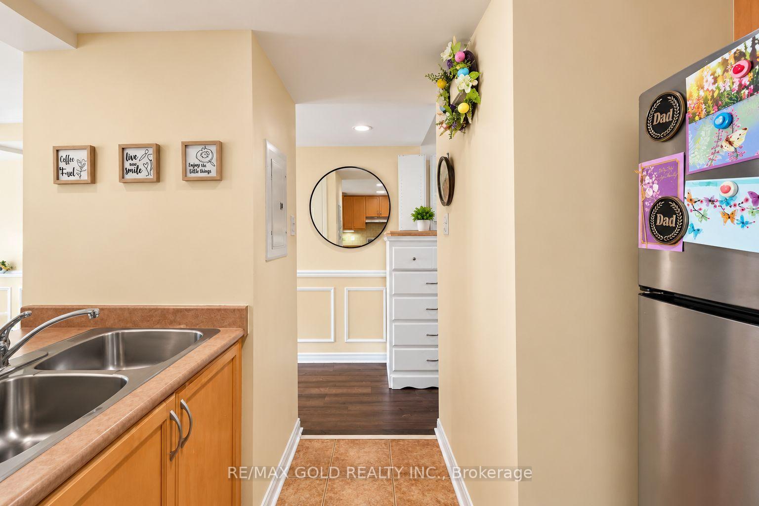 Photo 6 of Unit 2028, 85 George Appleton Way, North York, Downsview-Roding-CFB — HOMEH