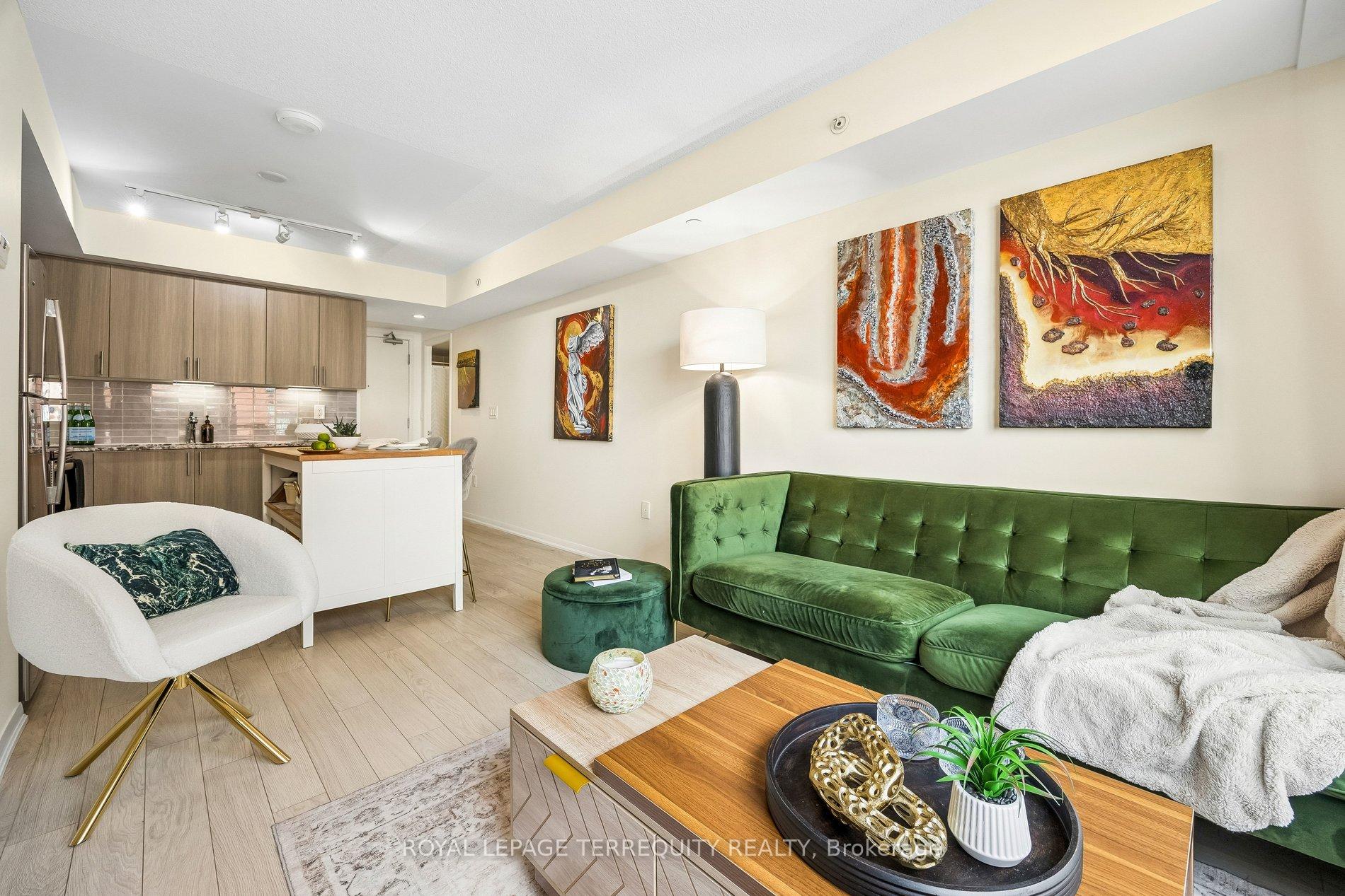 Photo 4 of Unit 524, 3091 Dufferin Street, North York, Yorkdale-Glen Park — HOMEH